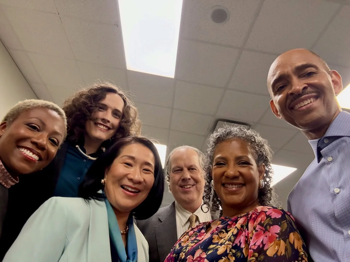 #TheChairCompany season finale tonight at 10 pm ET on @hbo and streaming on @hbomax 

So grateful I get to work with these wonderful artists! Thank you to all of you who watched and supported the show and got us to Season 2!

@tsrobinson23 @andrew__d