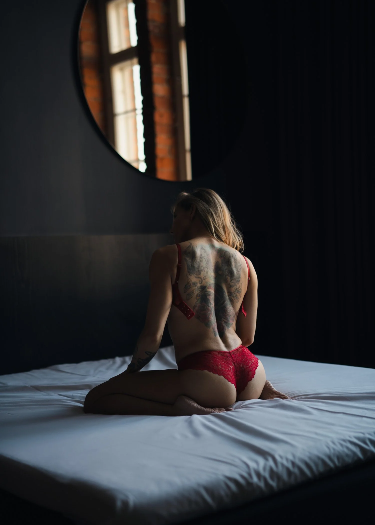 boudoir-kuvaus-helsinki.jpg