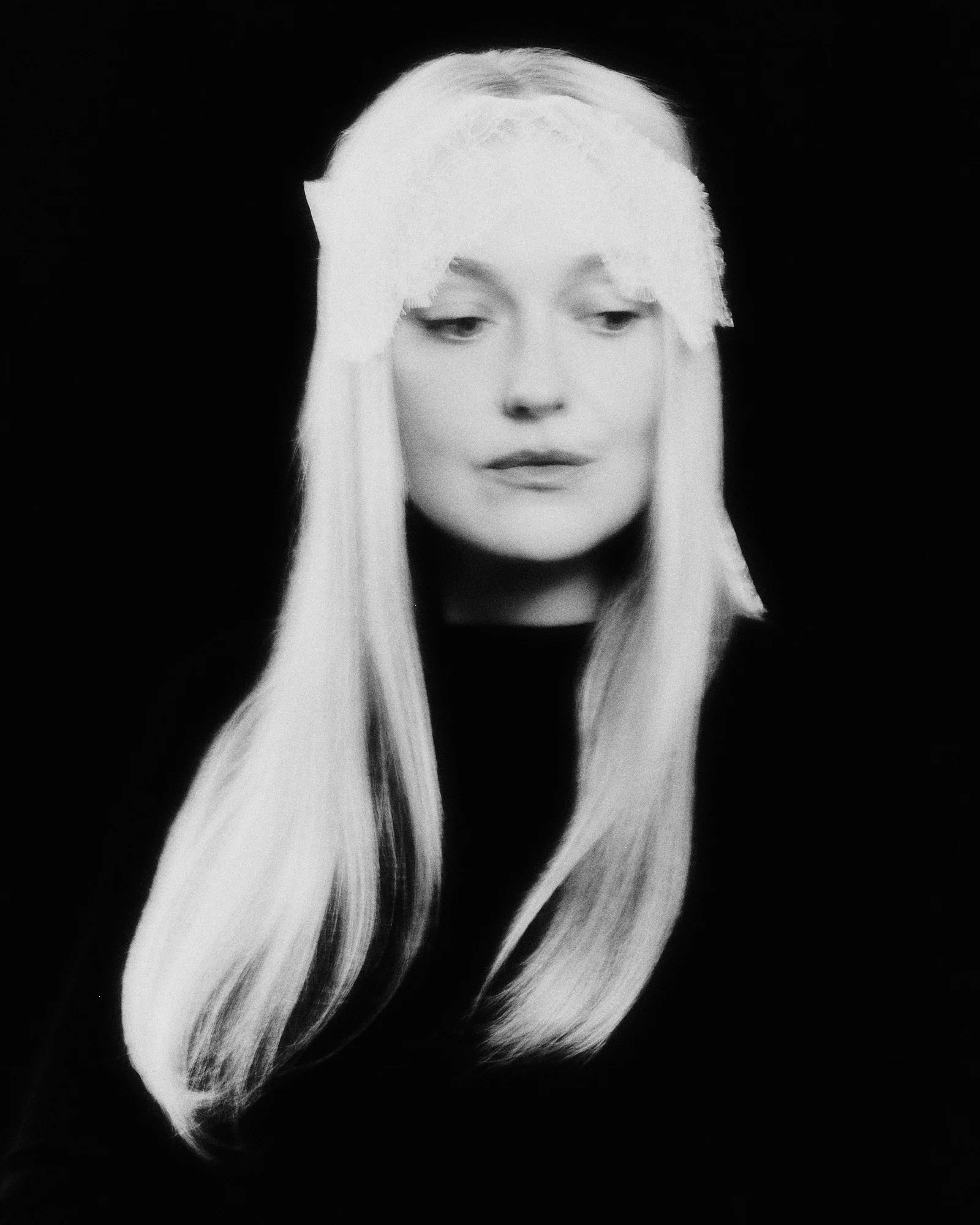 THE_ANKLER_DAKOTA_FANNING_0588 2.jpg