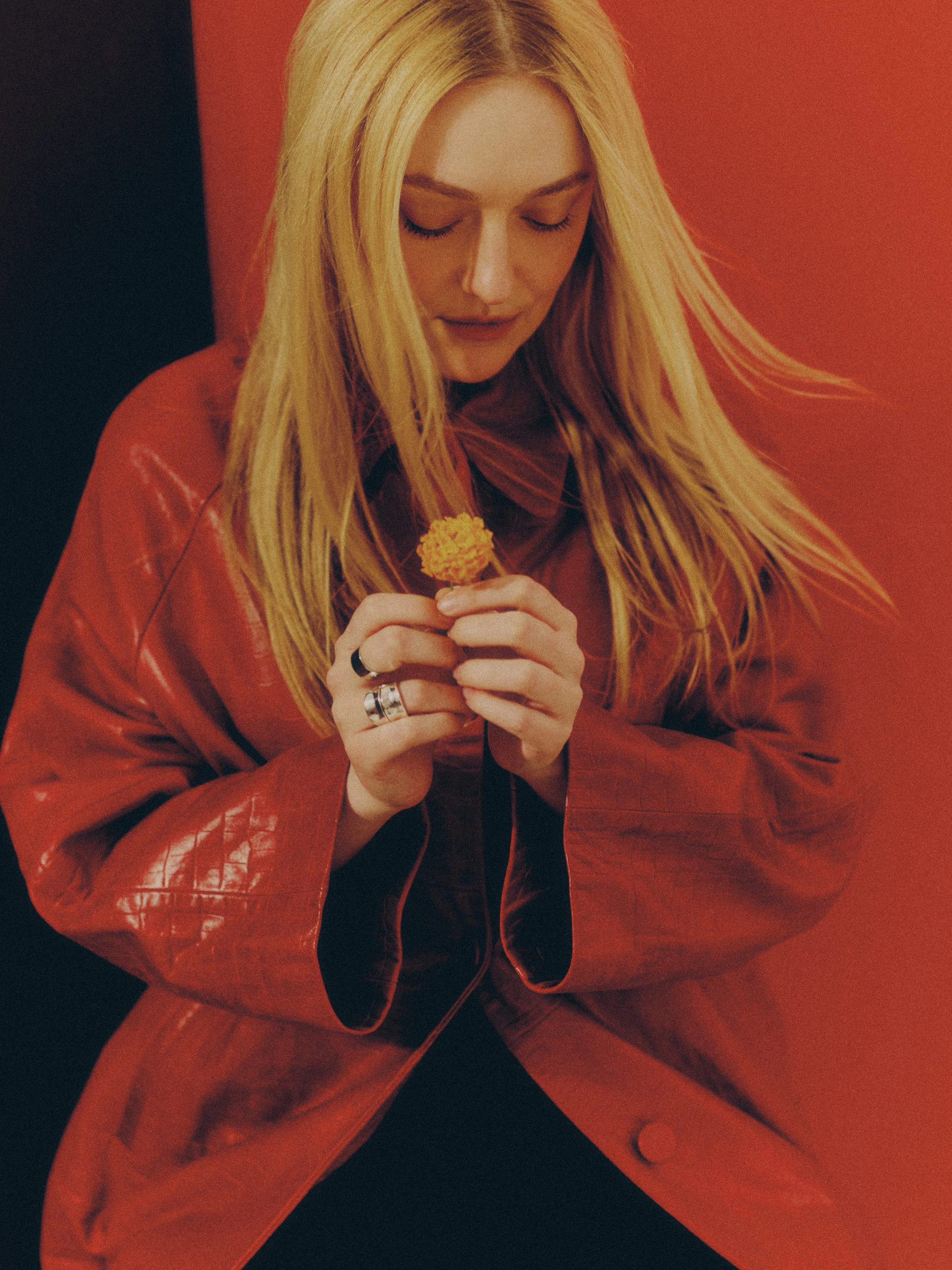 THE_ANKLER_DAKOTA_FANNING_0762.jpg
