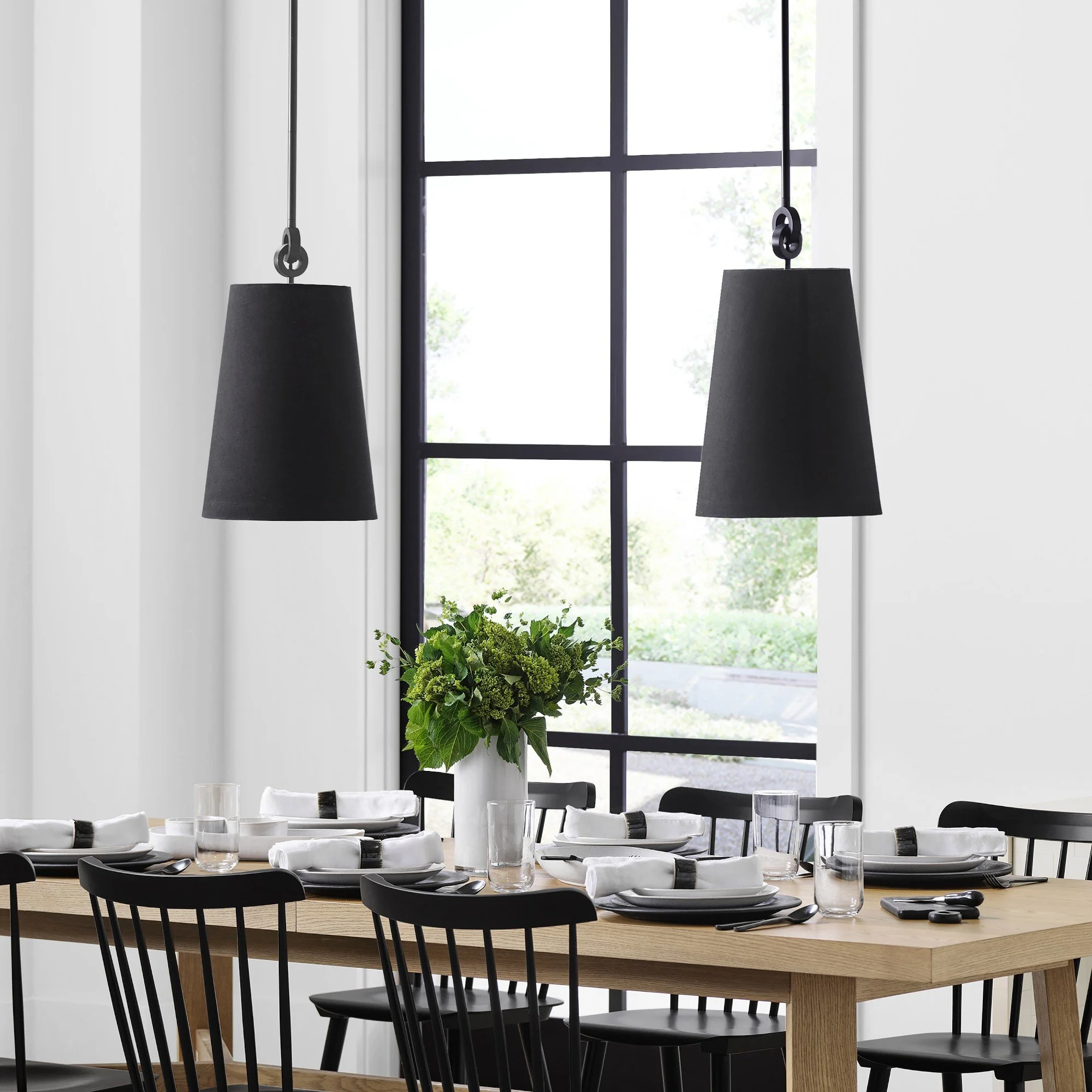 chain-link-pendant-black-linen-xl.jpeg