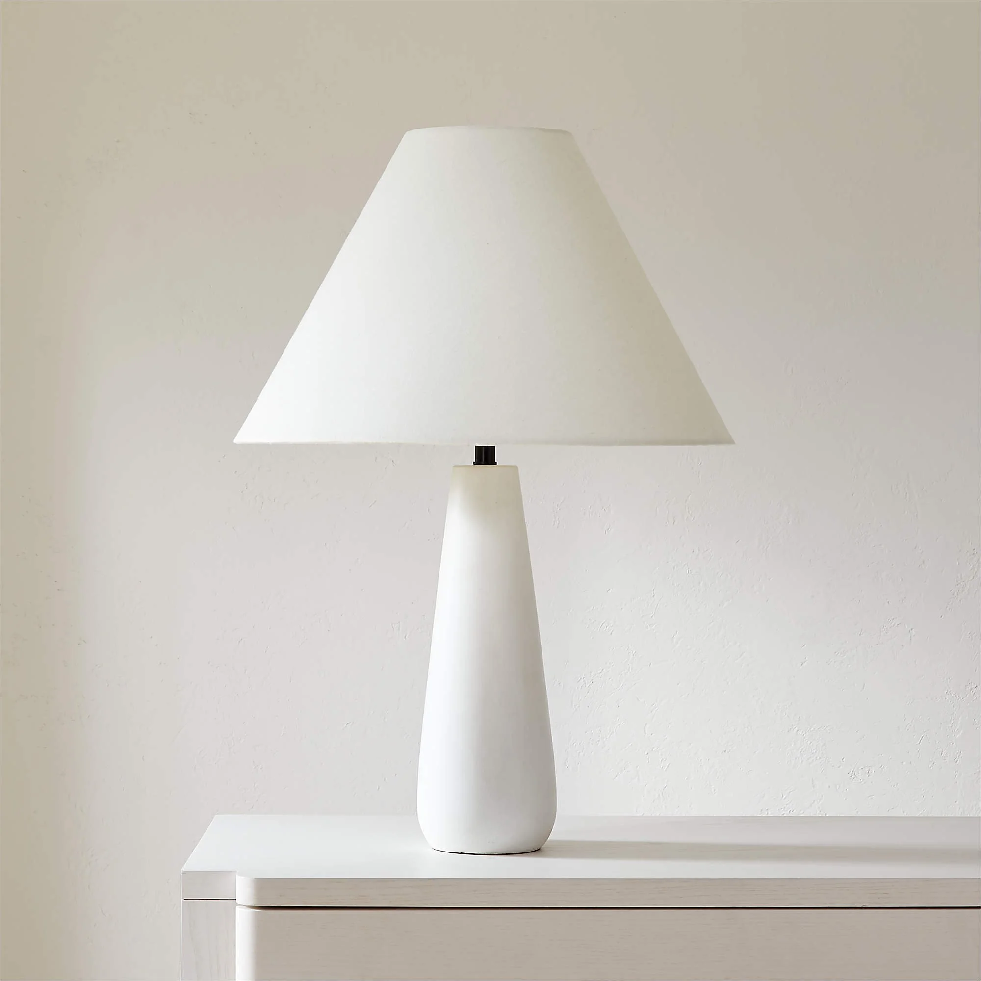 polar-table-lamp.jpeg