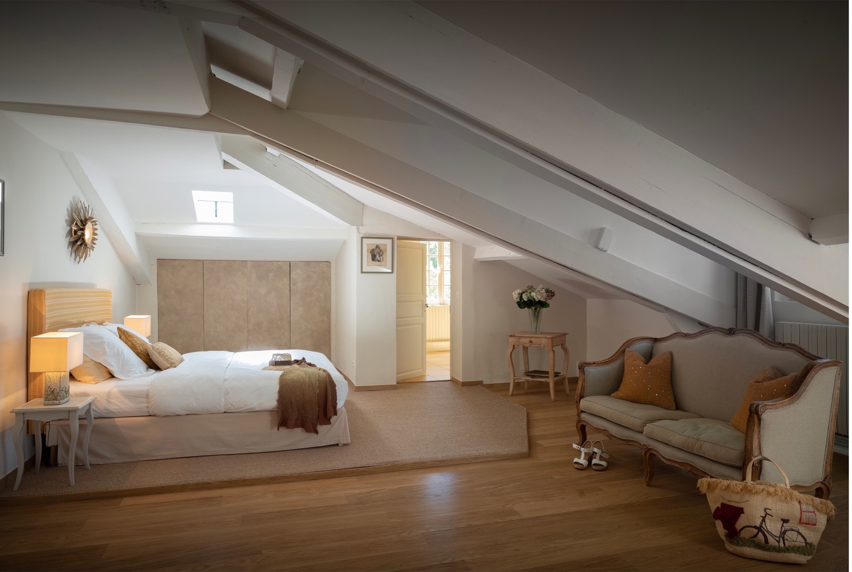  Beaumont, second floor bedroom with views of the parterre gardens 