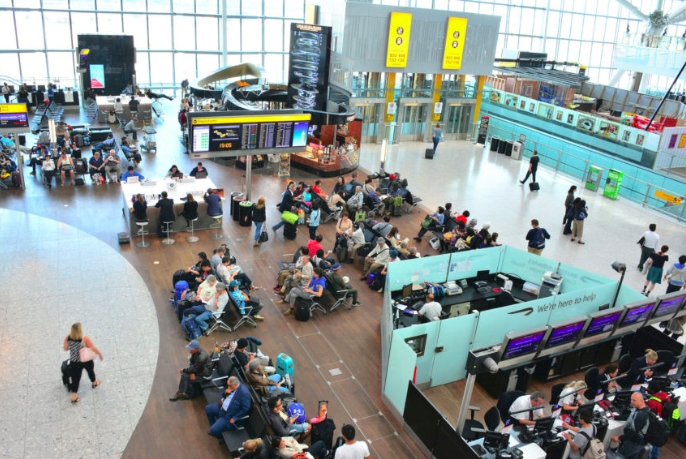 How Smart Airports are Improving the Travel Experience