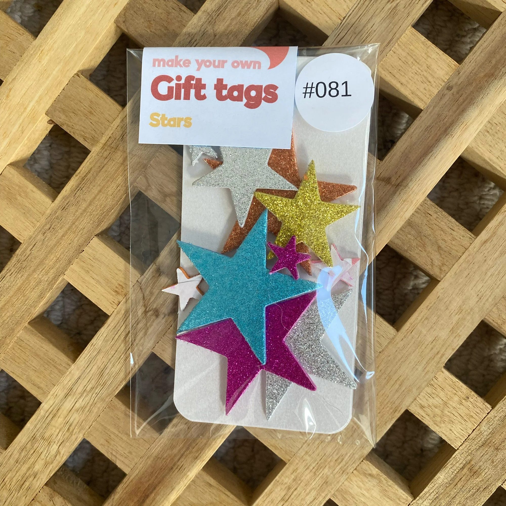 Origami-Fox-make-your-own-christmas-gift-tags-kit-81.jpg