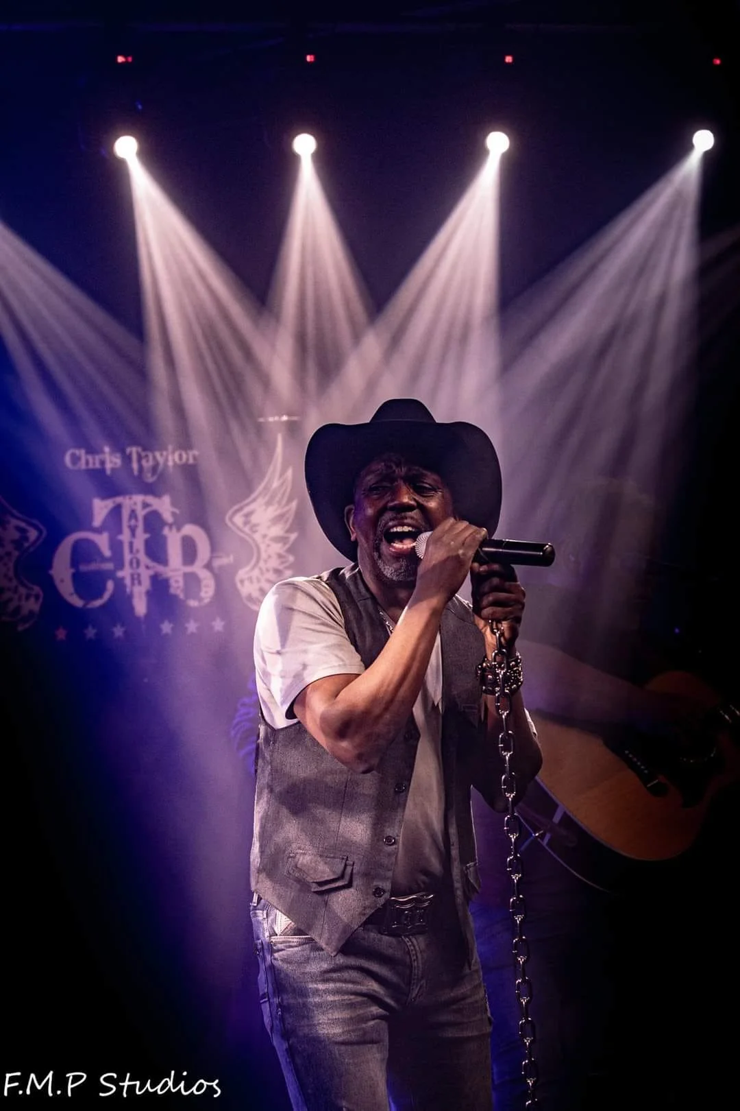 Bills Watch Party with Chris Taylor and the Custom Taylor Band at Colloca Estate Winery