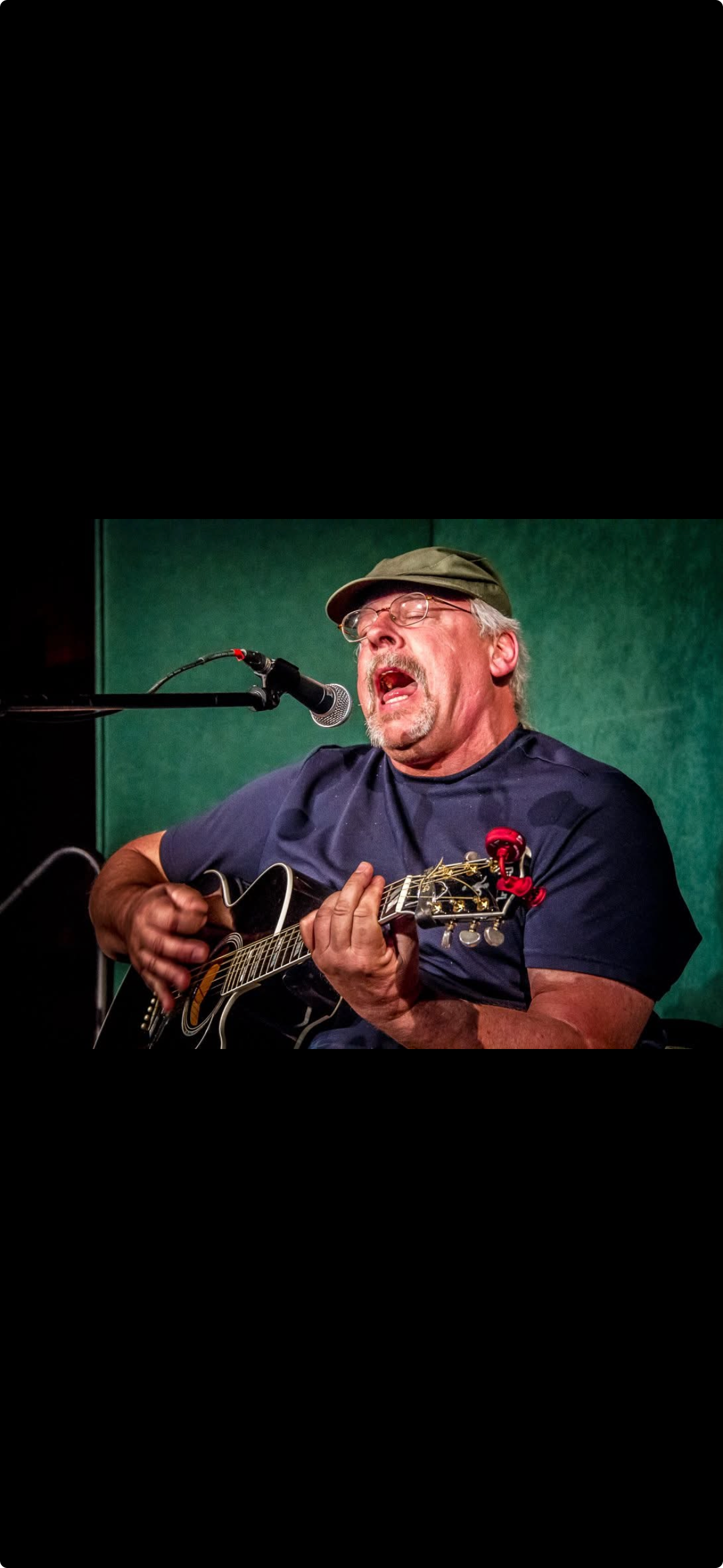 Saturday night live music with Larry Kyle!