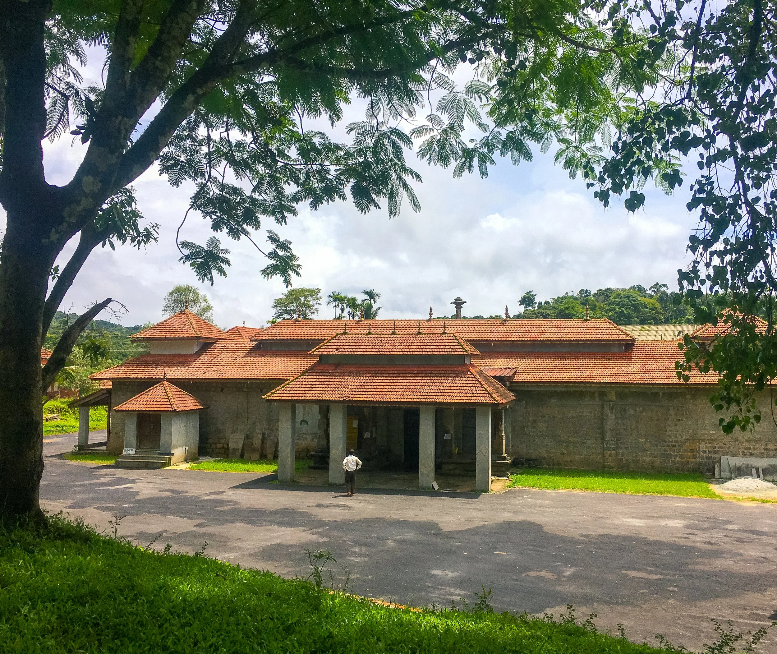 Mahatobhara Sri Prasanna Rameshwara Temple, Dakshinakasi, Sri kshetra Devavrunda,