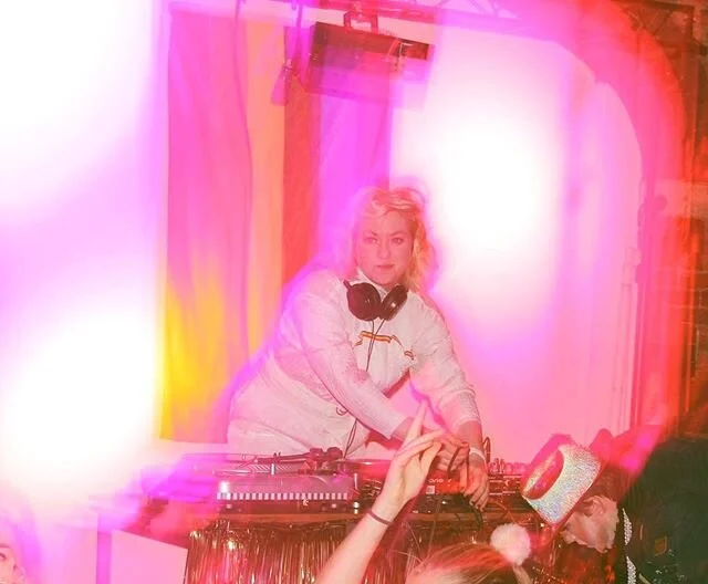 Can I get these bops in a go cup? (2016)