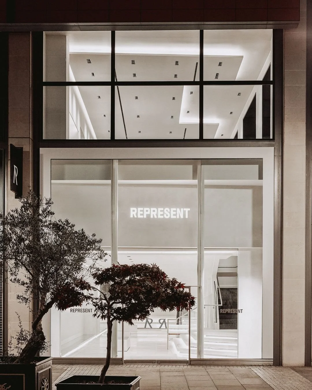 Represent Manchester - Microcement Walls & Floors