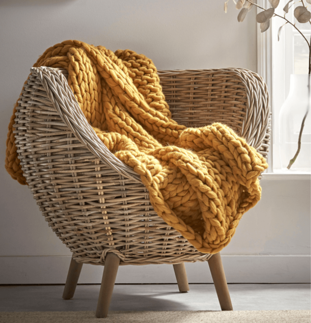 Cox and Cox - Chunky Knit Throw - Mustard