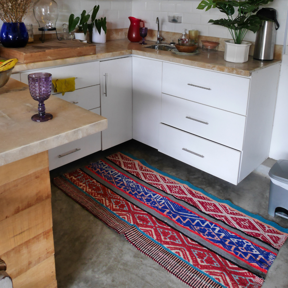 Peru Rug Frazada | Woven Rosa - The Story | Frazada 2