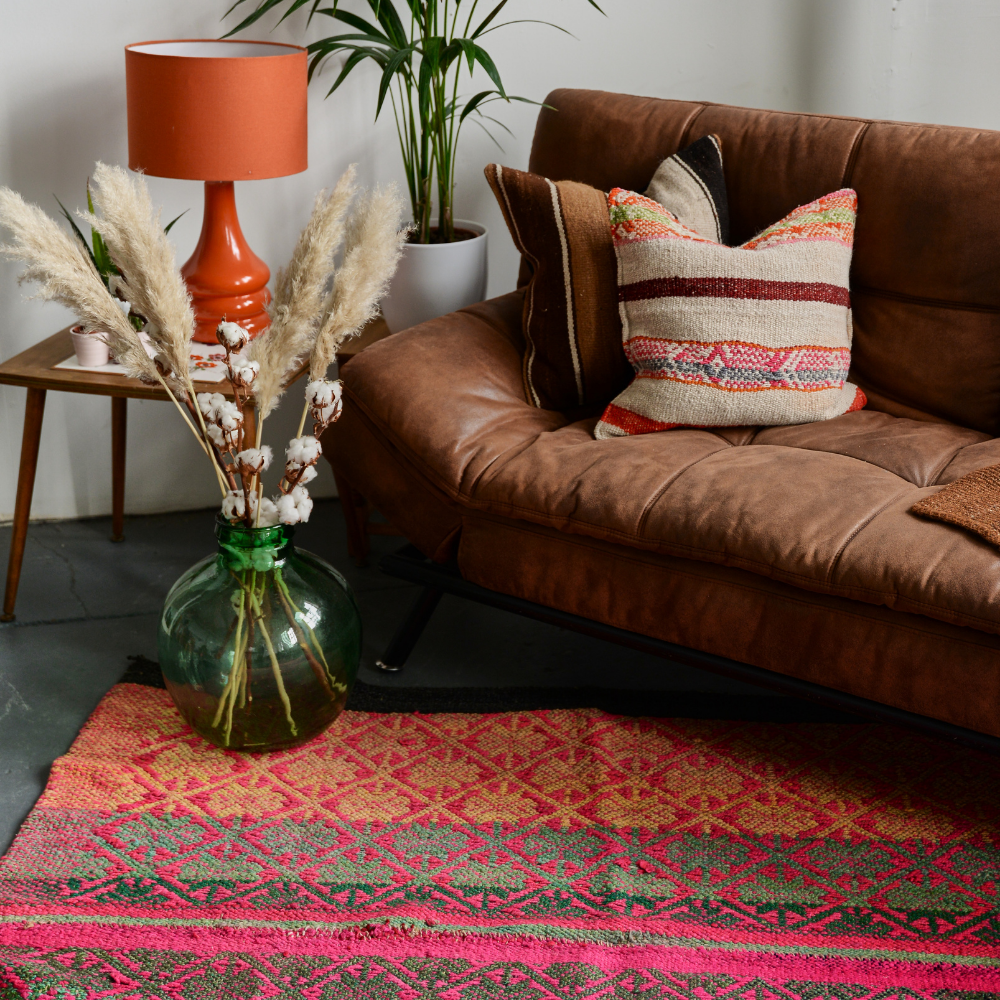 Peru Rug Frazada | Woven Rosa - The Story | Frazada 3