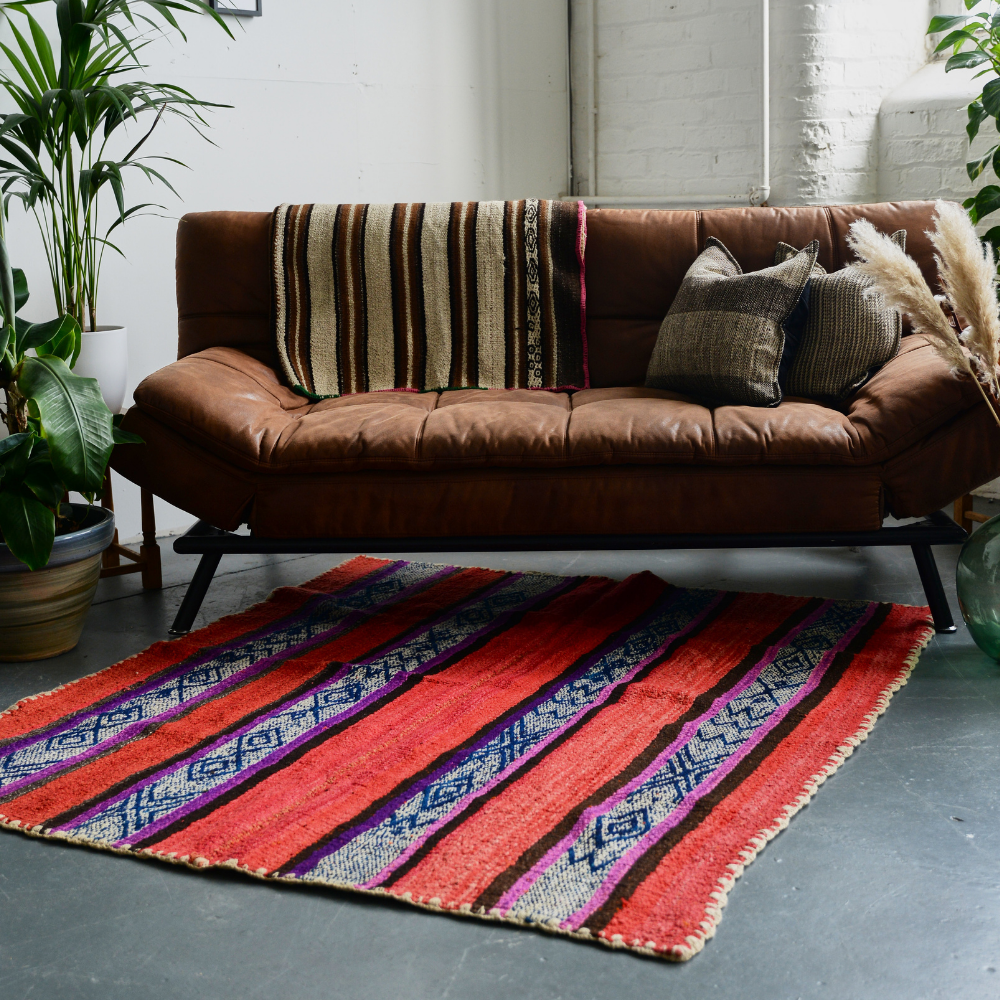 Peru Rug Frazada | Woven Rosa - The Story | Frazada 4