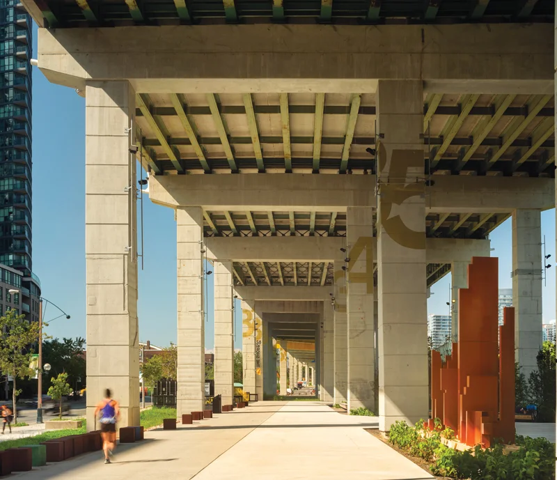 The park includes a mix of open spaces that can be used for larger gatherings, along with quieter gardens planted with indigenous species and equipped with seating areas.