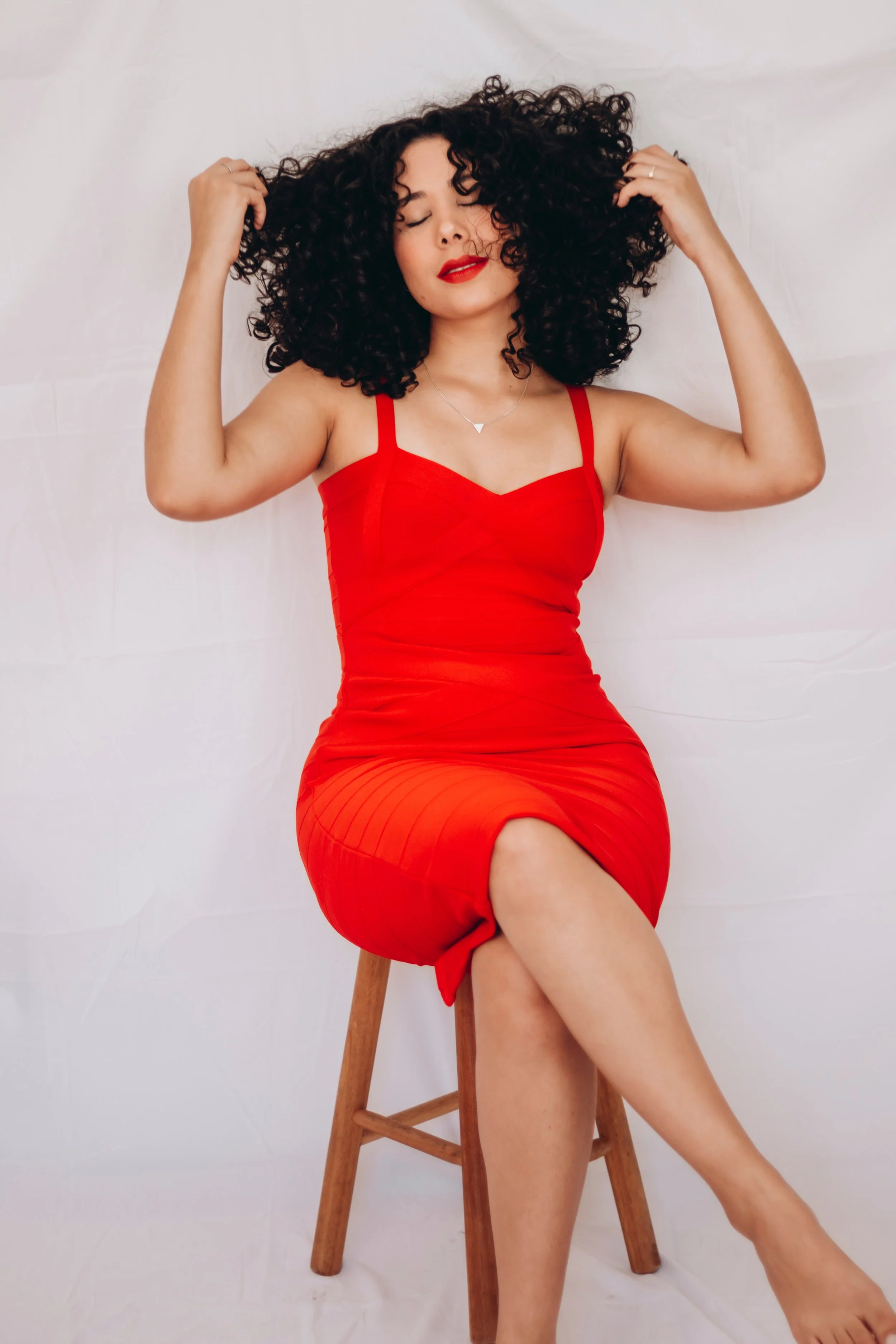 The 9 Best Clothing Brands for Curvy Women, According to Stylists