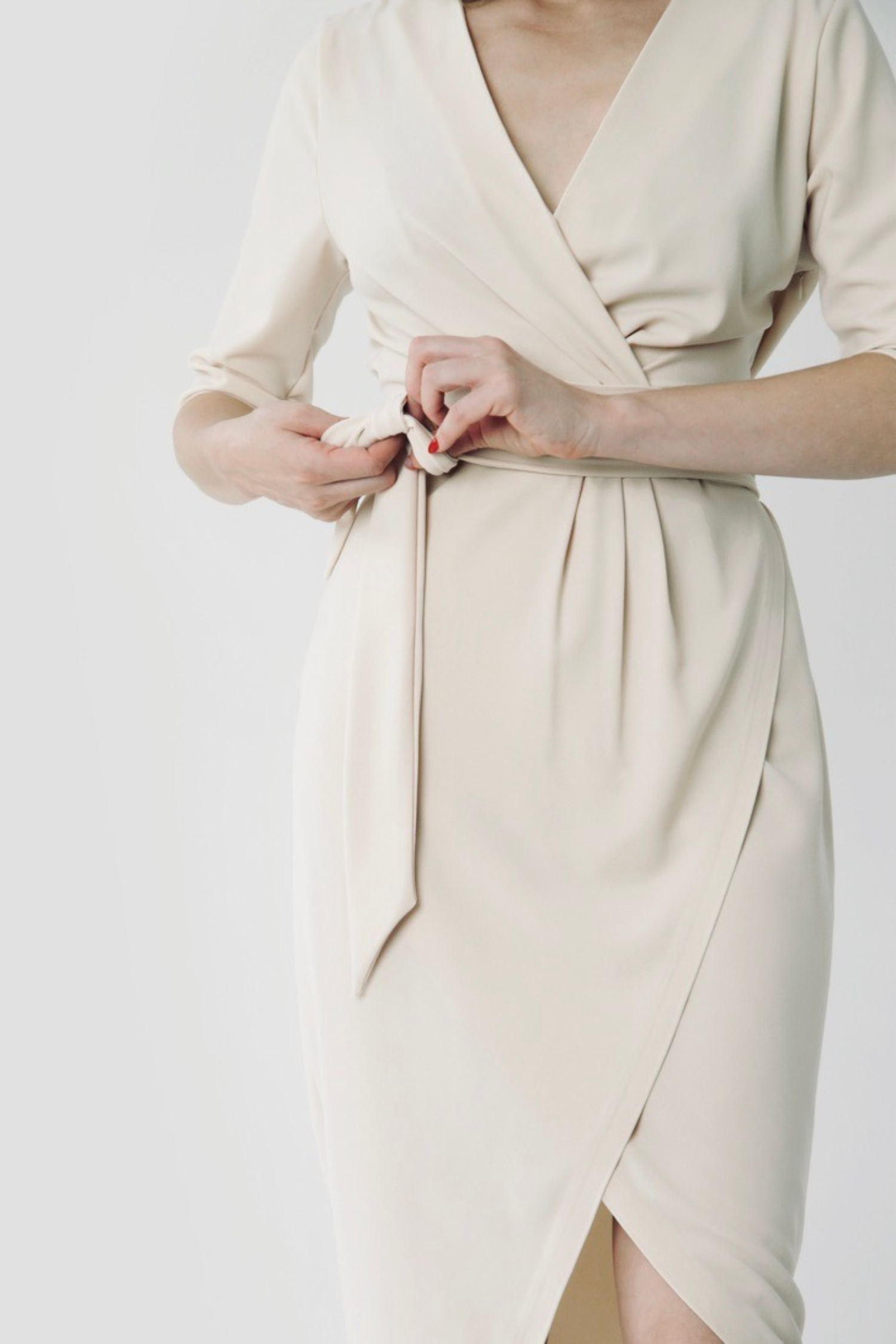 5 Tips for Wearing Wrap Dresses Over 60, Stylists Say
