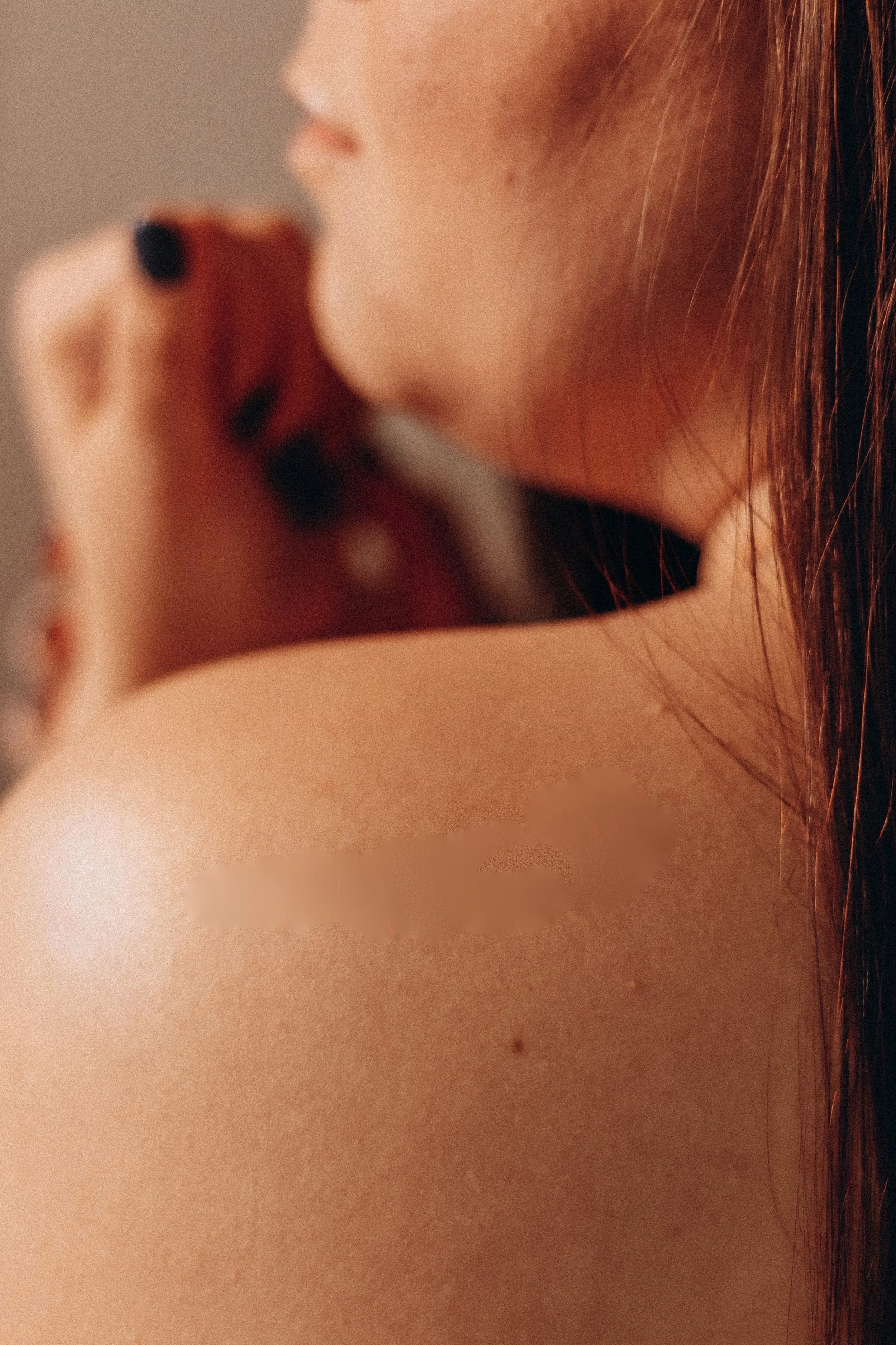 10 Best Hacks to Hide a Double Chin, Experts Say