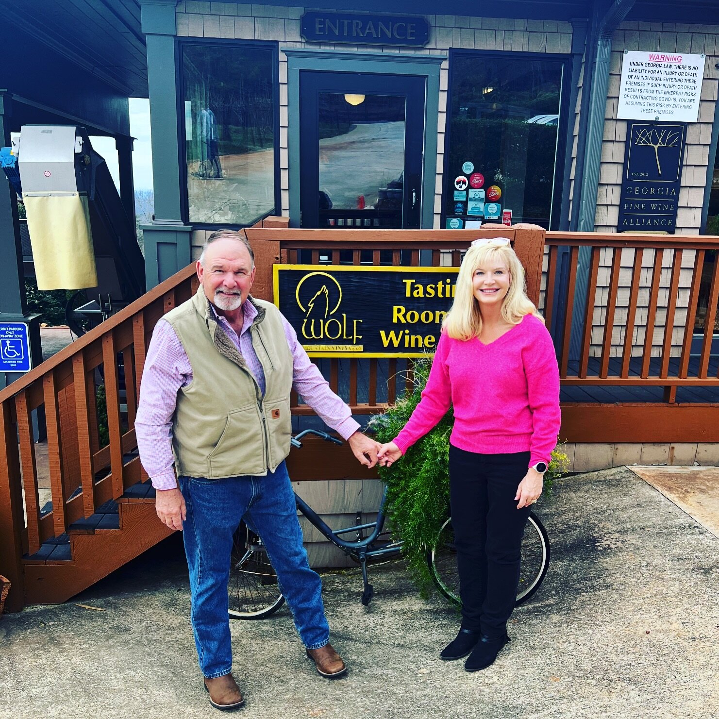 One of our couples wine tours for valentines day! Pick-up / drop off in Cleveland. Itinerary: @wolfmountainvineyards @kayavineyards @cottagevineyard 

#northgawinerours #northgeorgia #discoverdahlonega #experiencenorthga