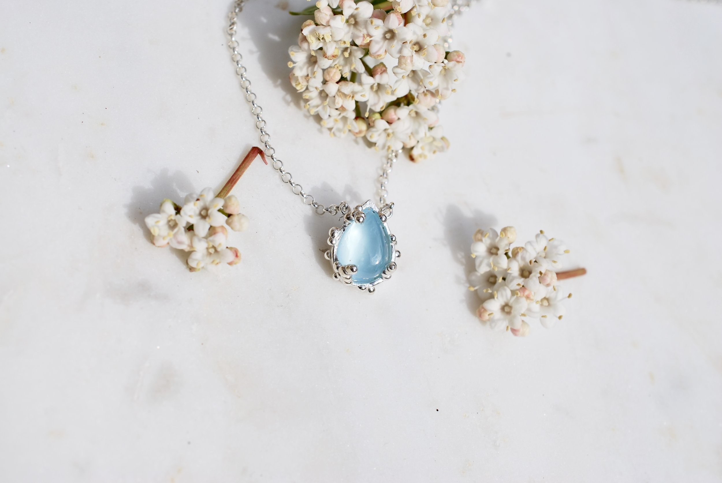 ORGANICA AQUAMARINE PENDANT NECKLACE