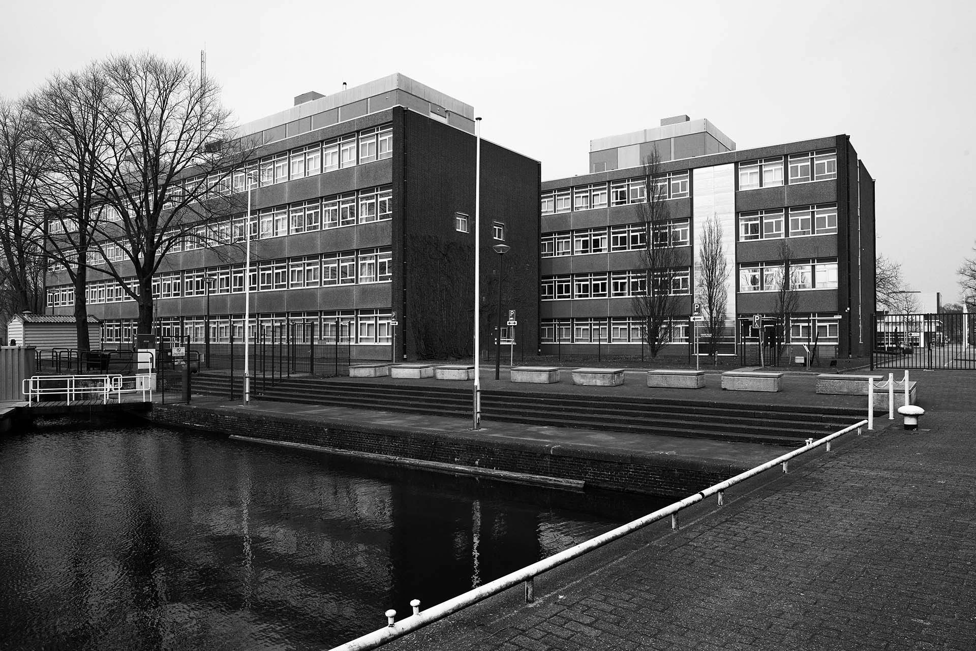 dw_1803_amsterdam_01n__DWP1800_bw_comp_1920pxl.jpg