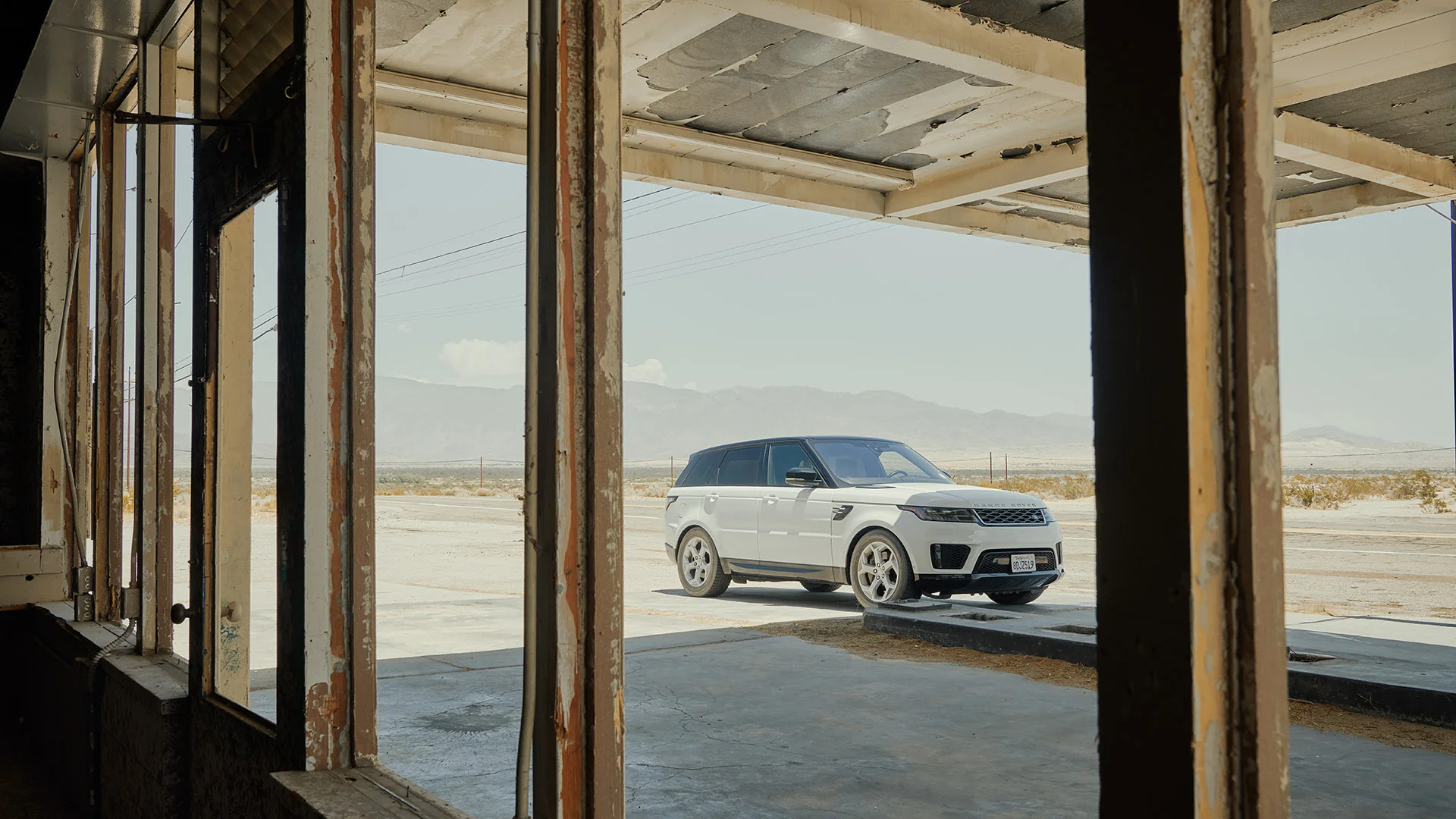 dw_1907_rangerover_01__DWP2198_comp-1920pxl.jpg