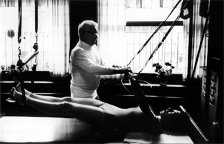 320_Pilates1.jpg