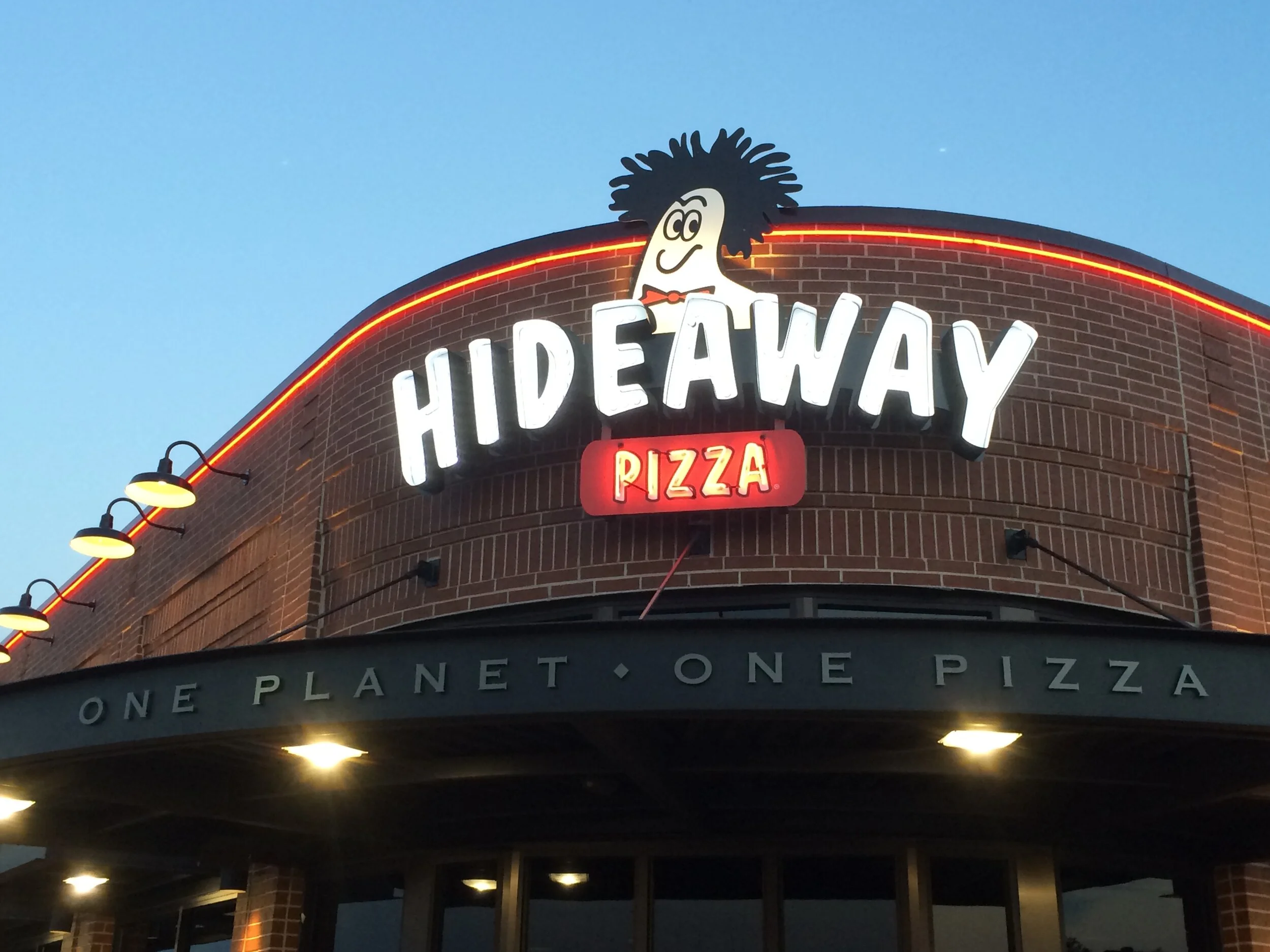 Yukon — Hideaway Pizza
