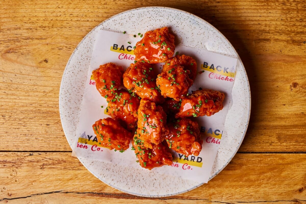 12BuffaloBonelessBites_WithoutSauce - Deliveroo - Menu Item.jpg