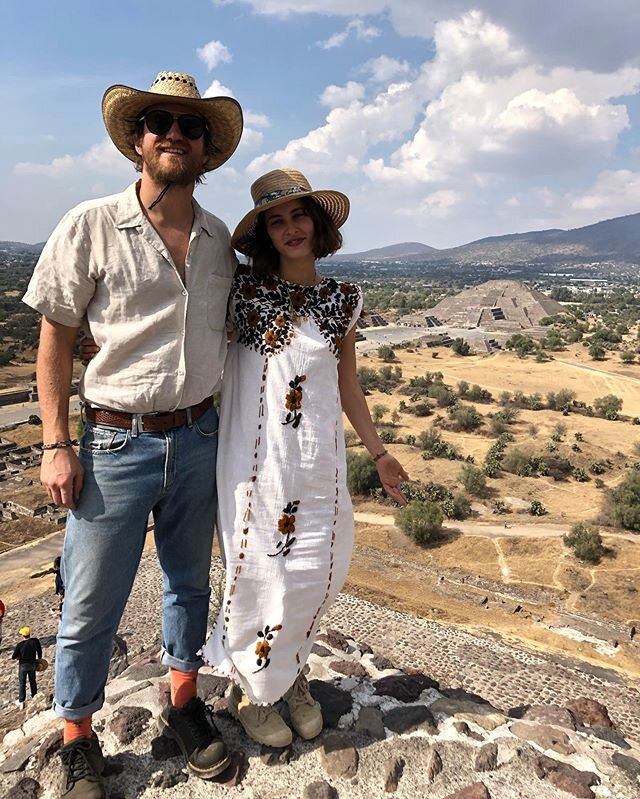 With my Valentine today on top of the Pyramid of the Sun ☀️🔺🇲🇽💘❤️❤️❤️❤️❣️