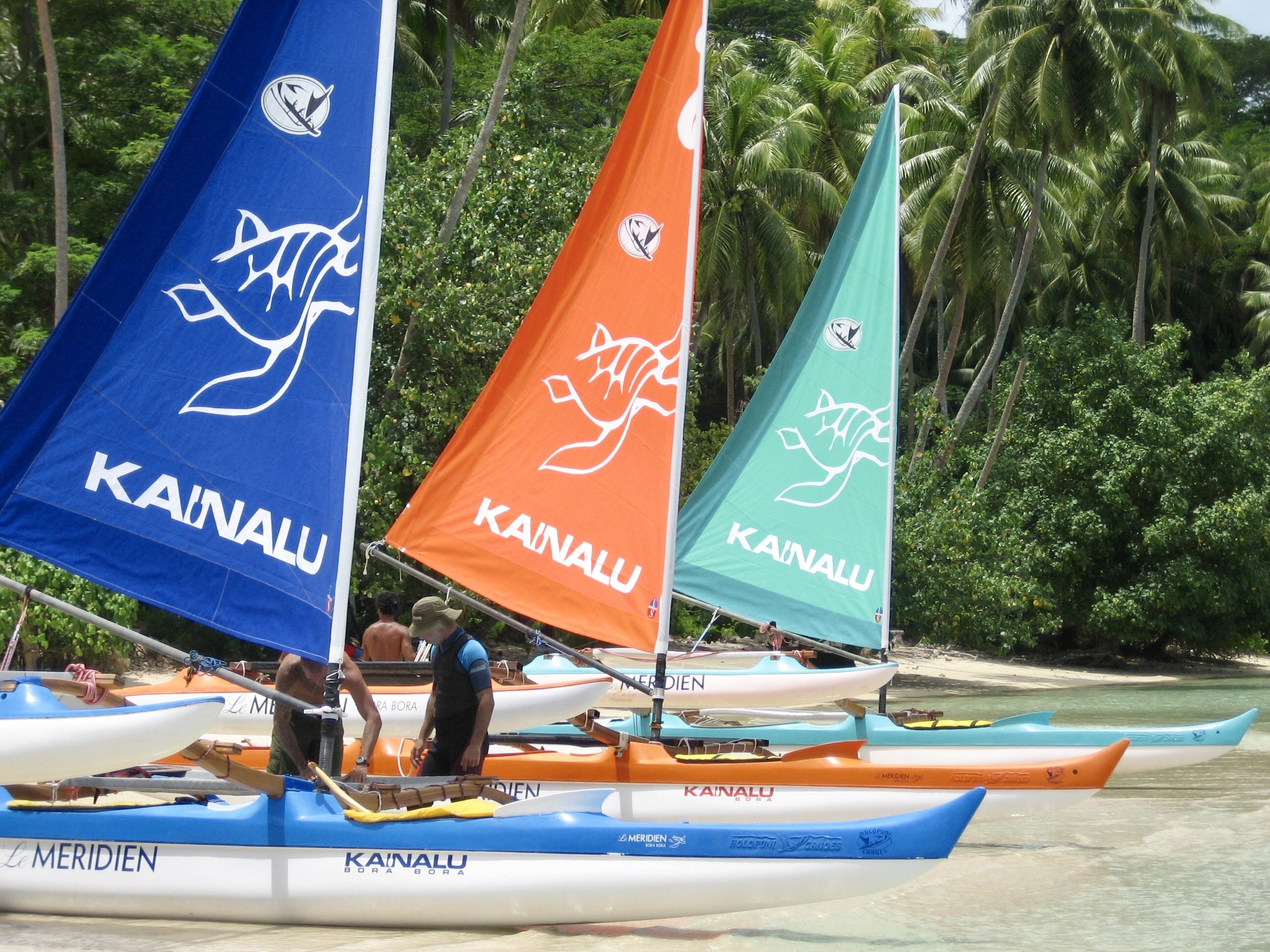Sails - Hana Iti Beach Huahine 2.jpg