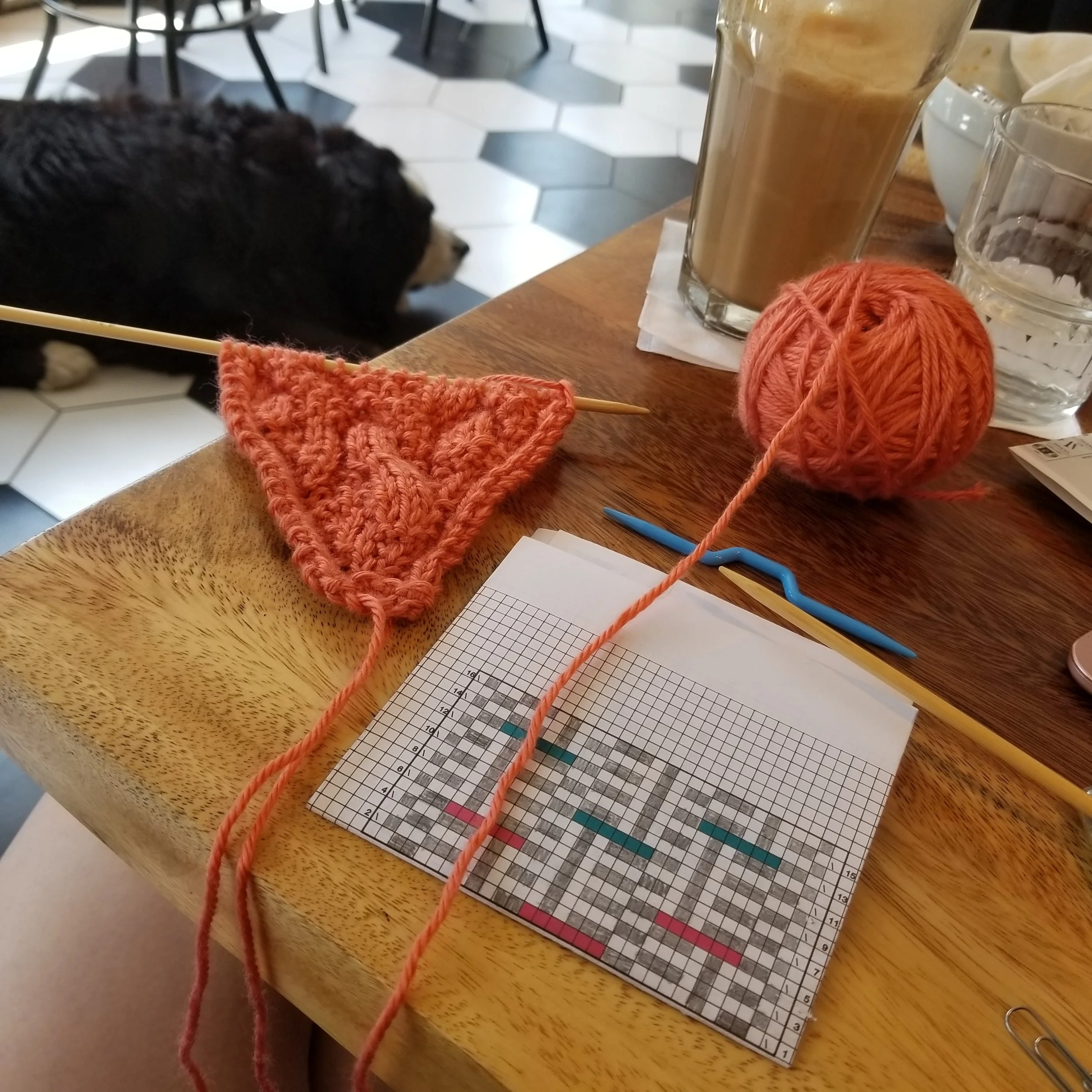 You can see doggo there. Such a cute doggo!