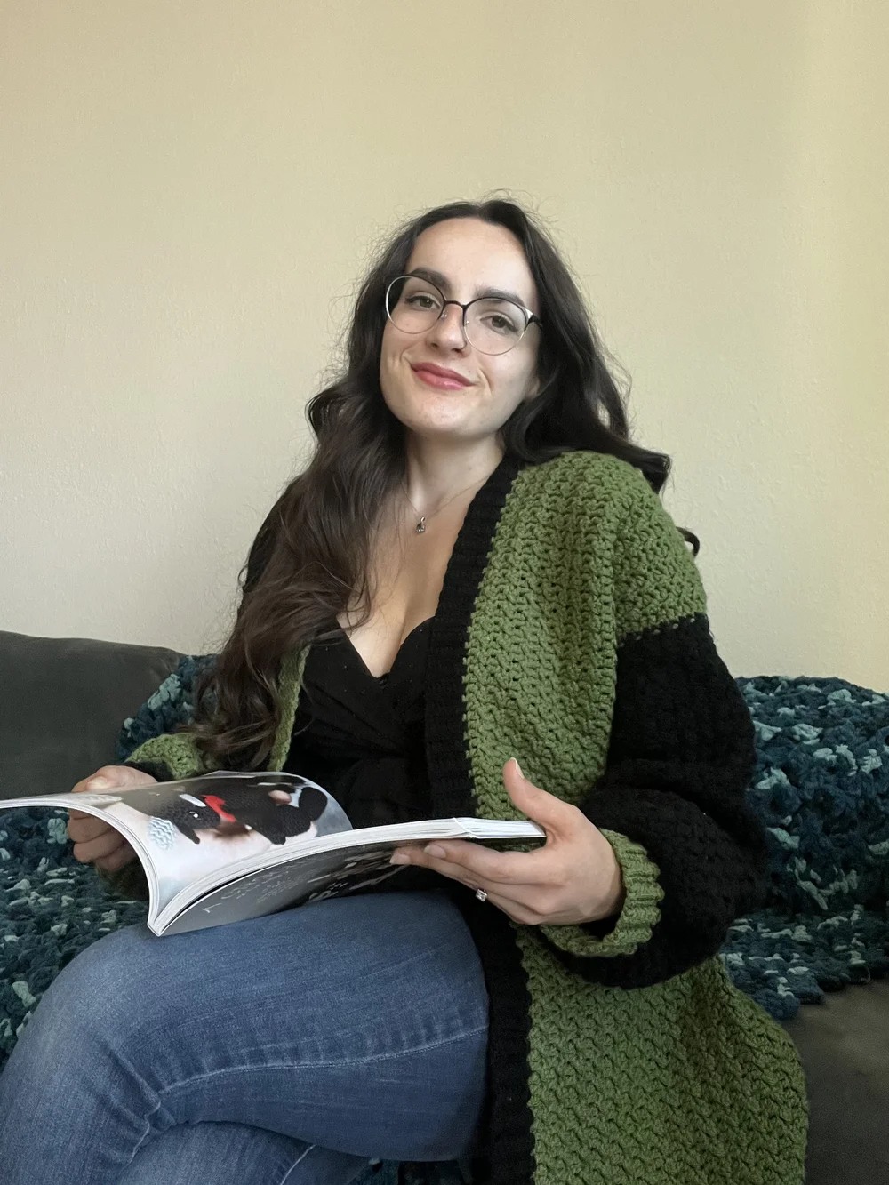 Lizzy - Small - Yarn Bee Soft and sleek - +12" of ease