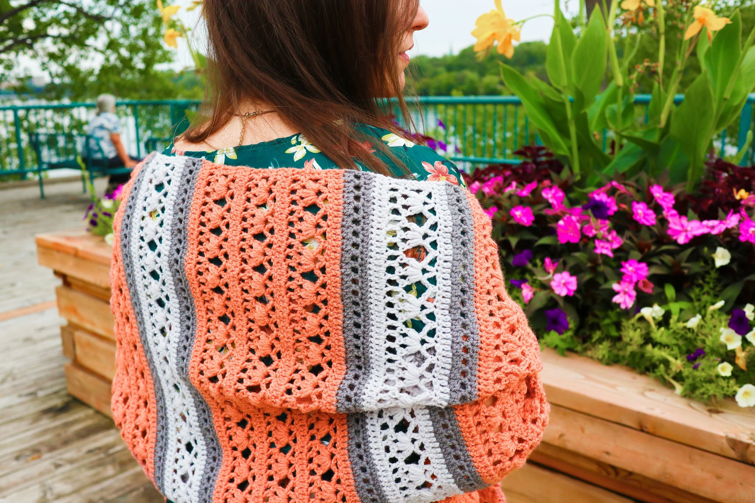 Ilyssa's Shawl — Ravin Sekai Designs