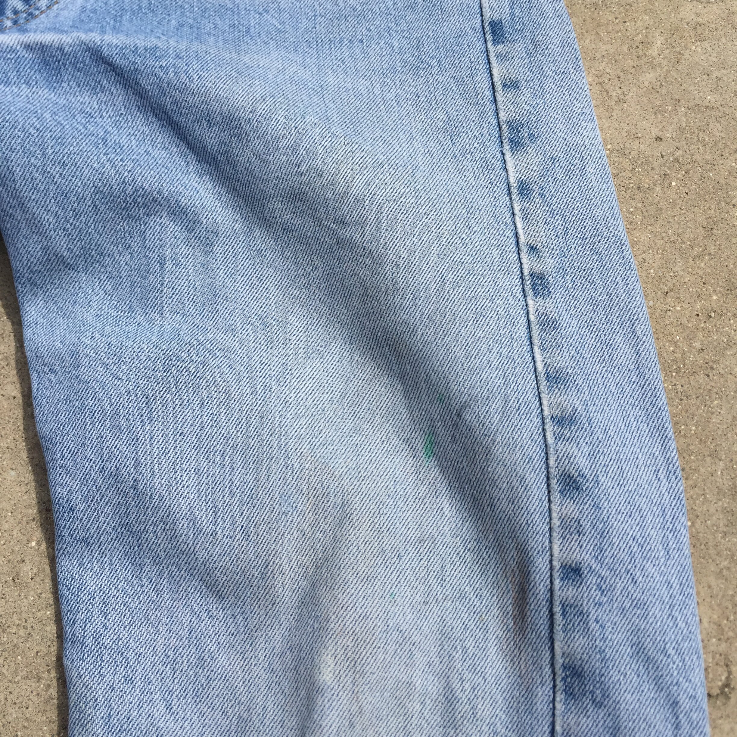 Levis_Selvedge501s_LW_Distressed_5.JPG
