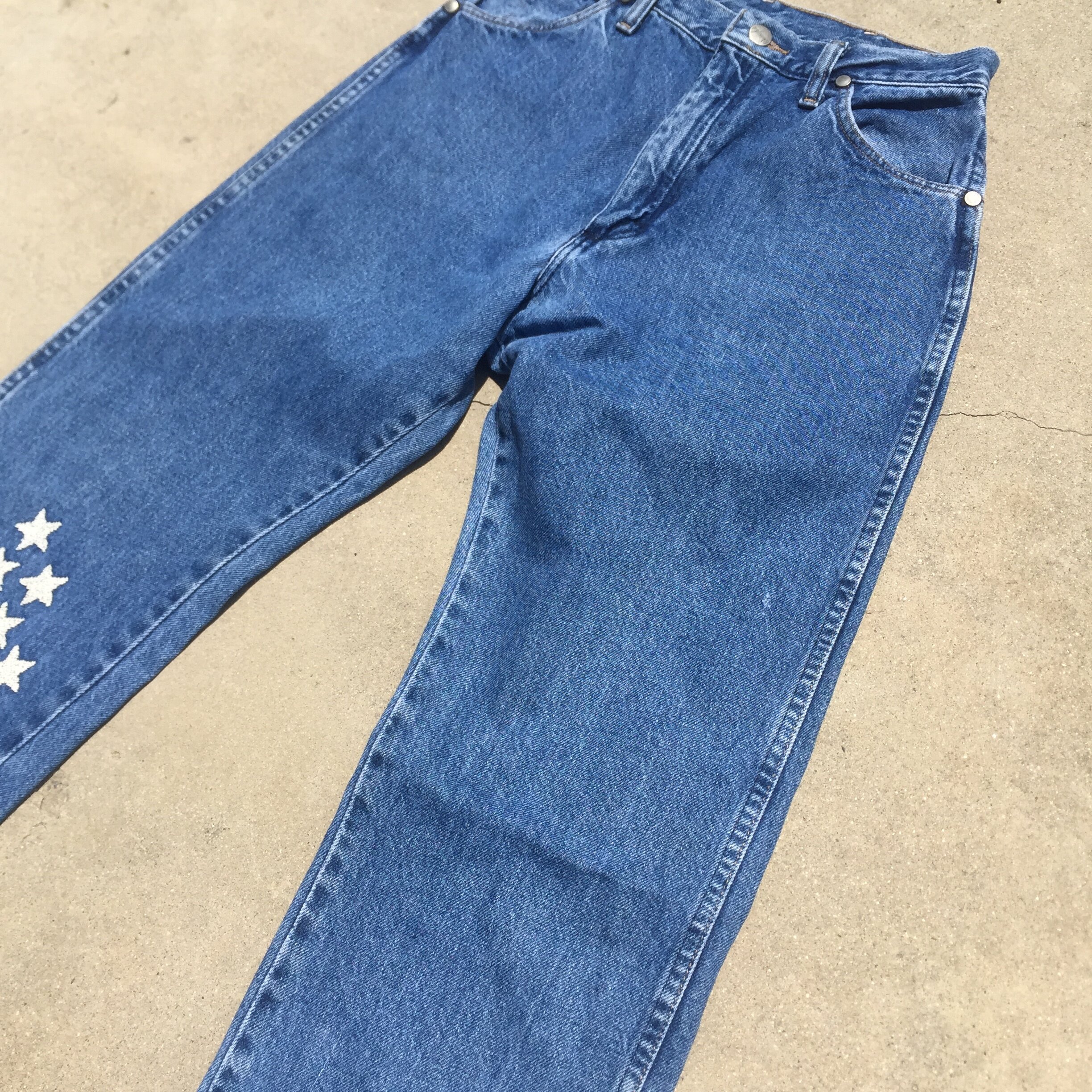 WhiteStarsJeans_10.JPG