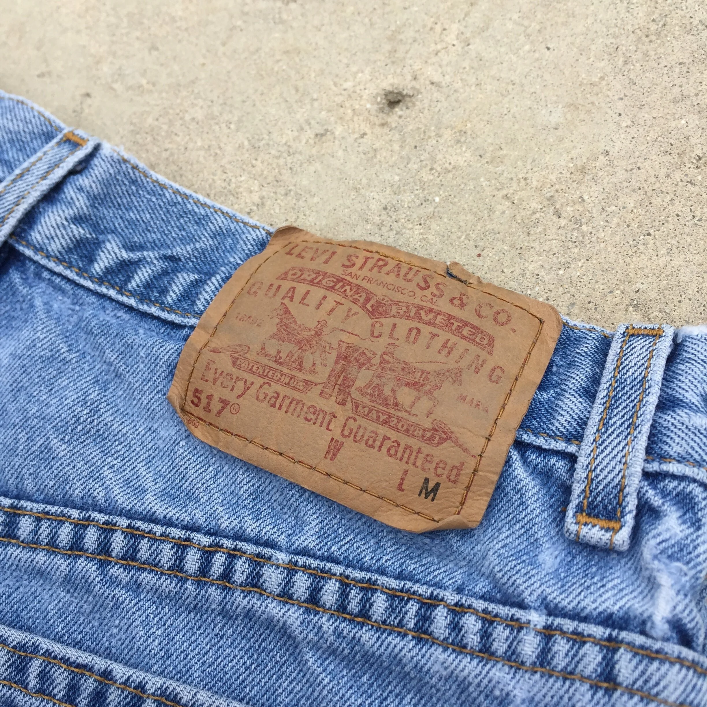 Levis_501CutOffs_8.JPG
