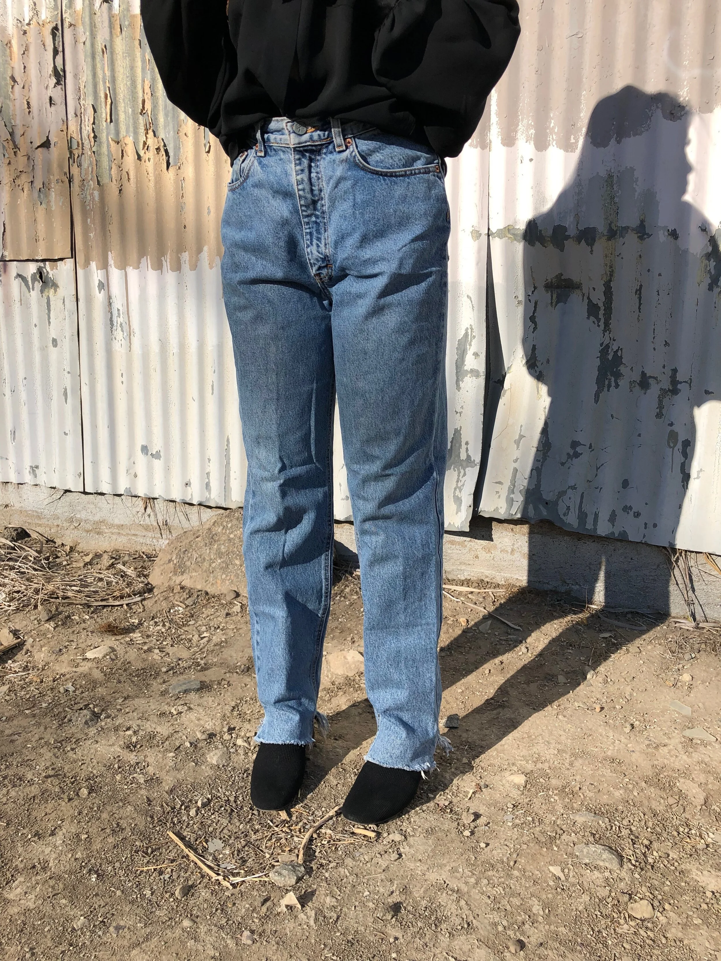 CK_mediumwash_8jeans_4.JPG