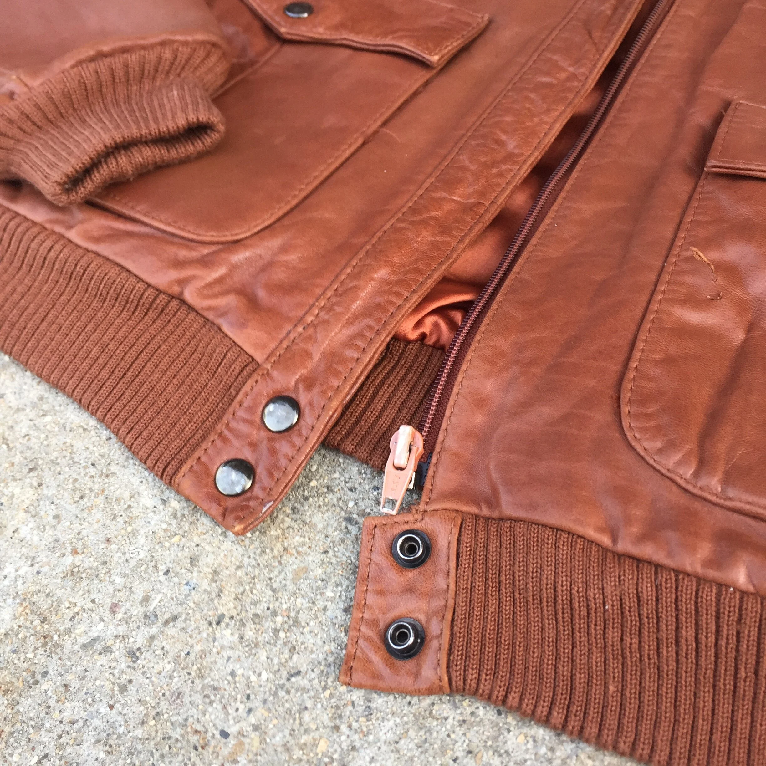 BrownLeatherJacket_fakefurcollar_9.JPG