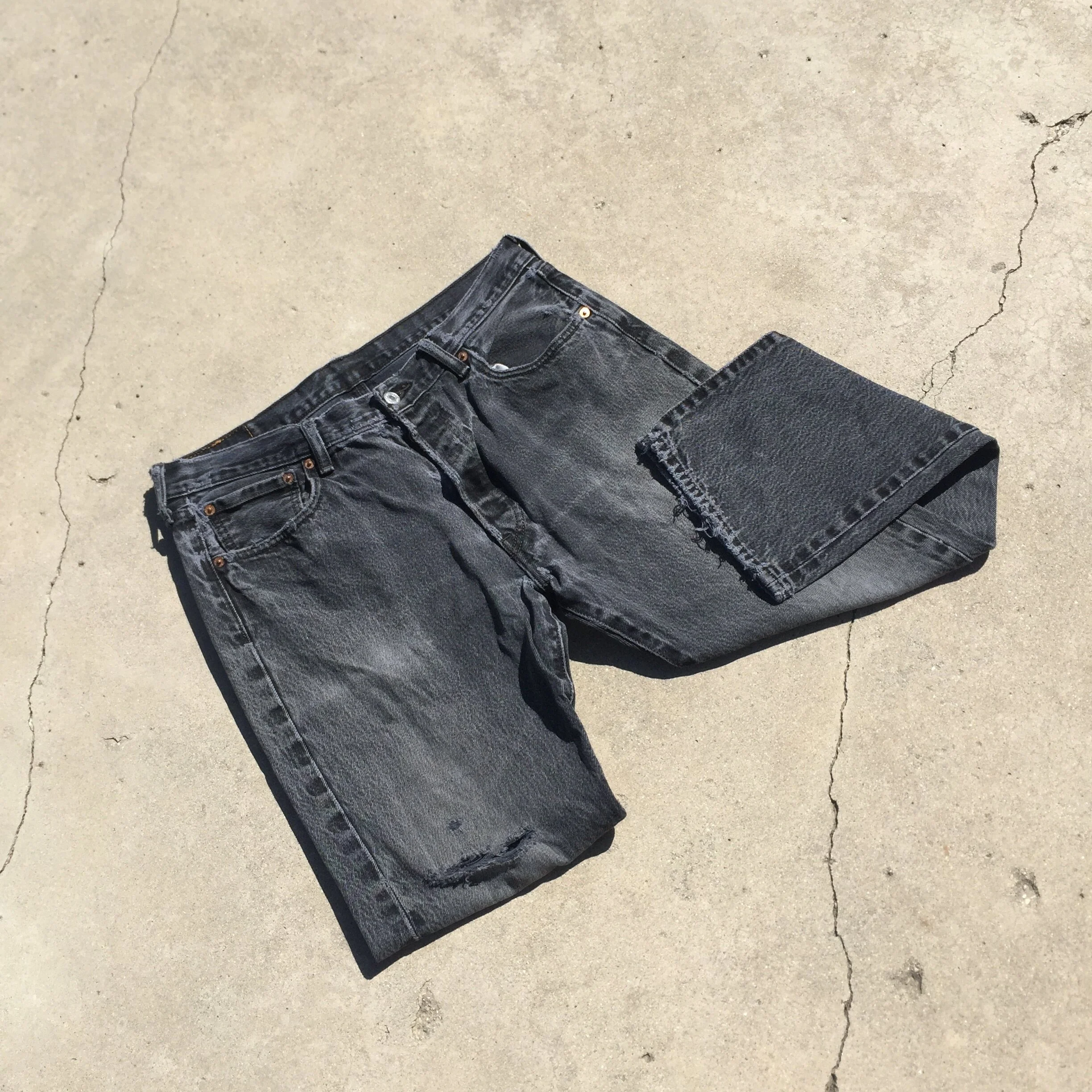 BlackDistressed501s_1.JPG