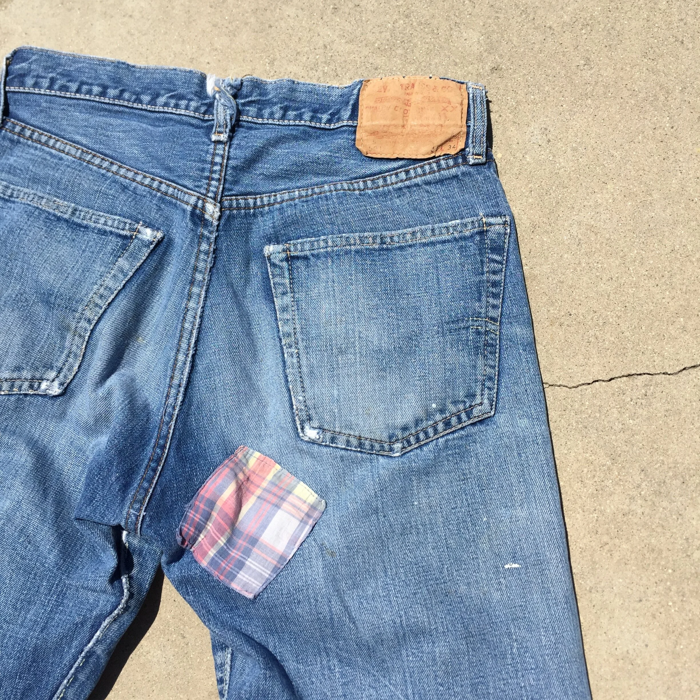 Levis_selvedge_patchedandseamstitched_15.JPG