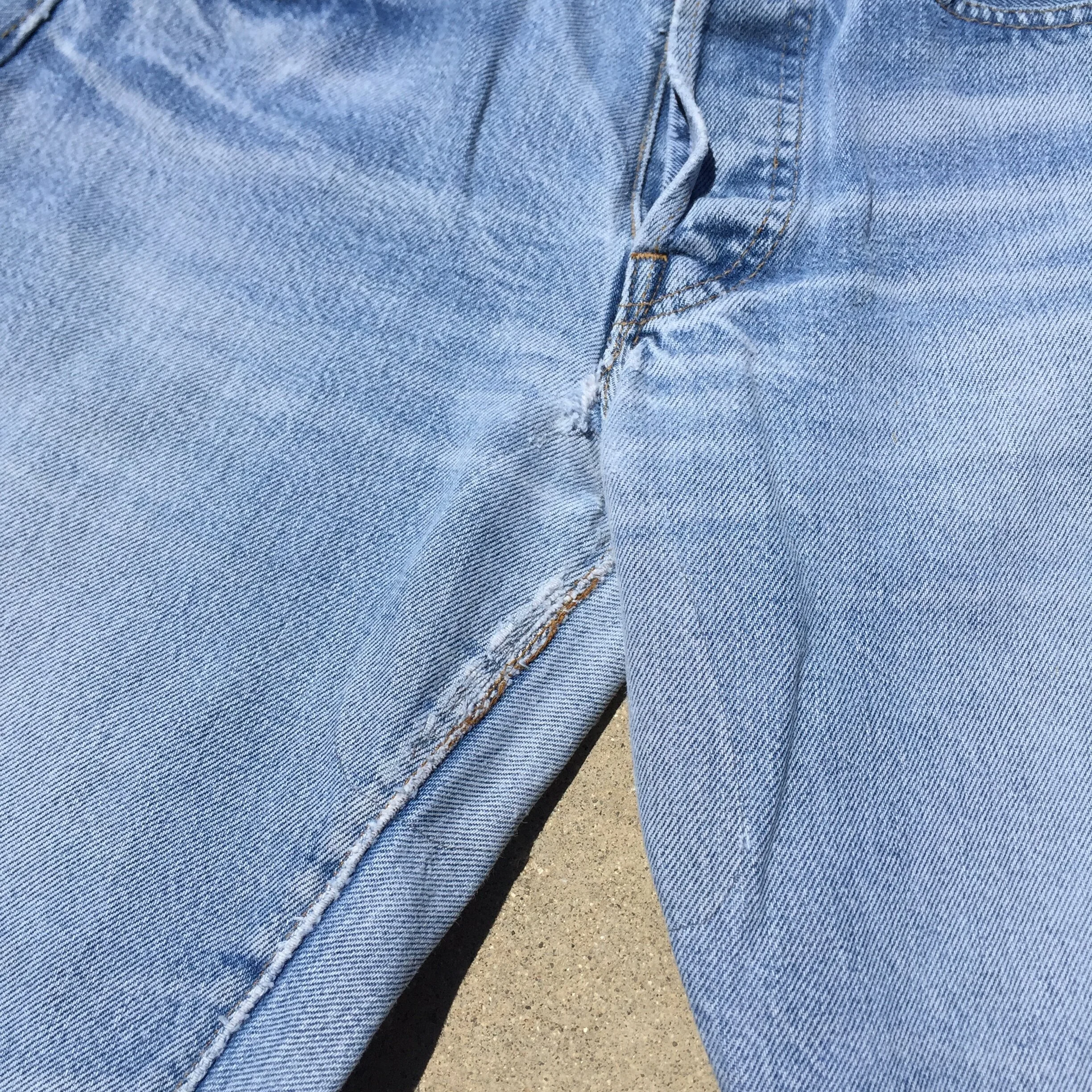 Levis_selvedge_verysmall_4.JPG