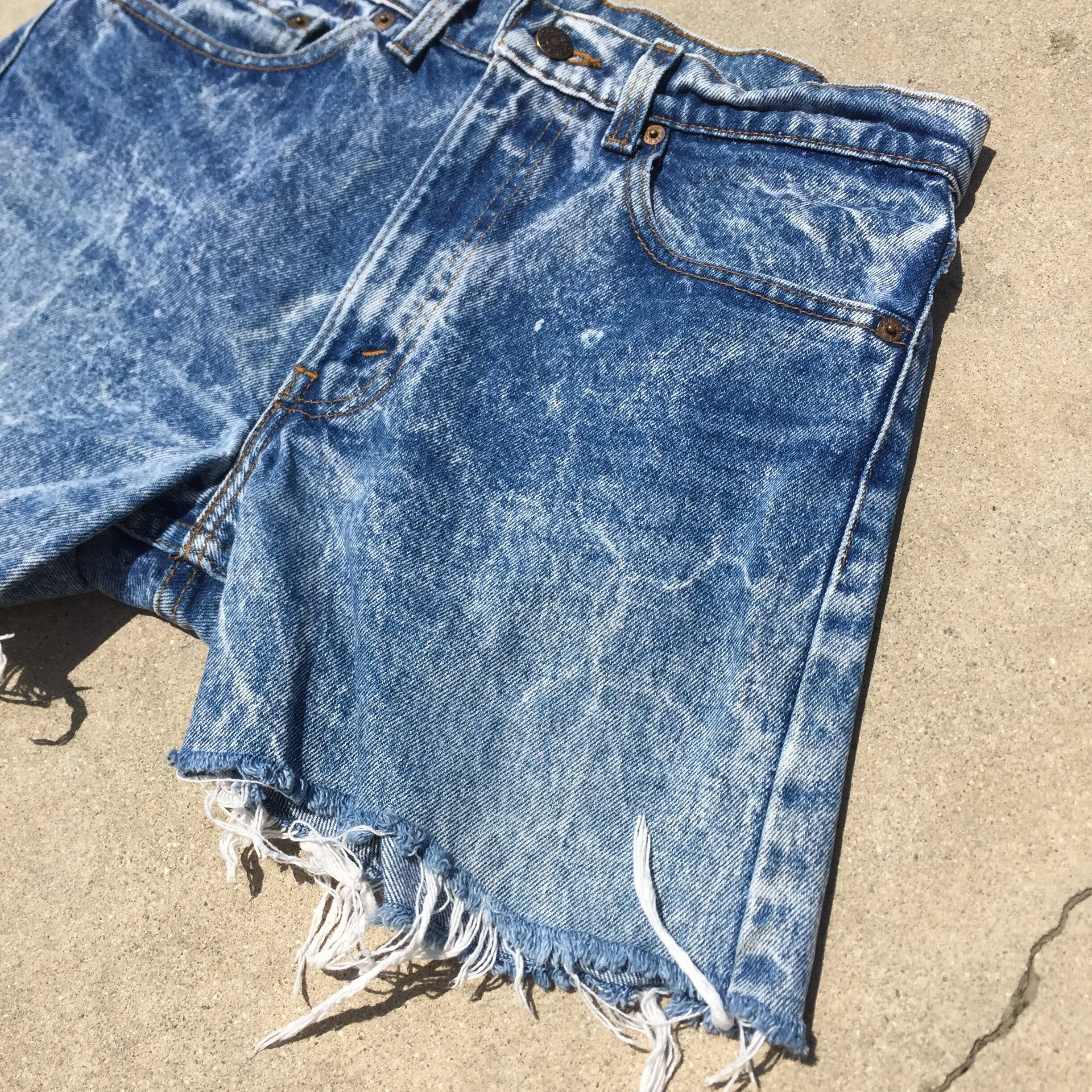 Levis_AcidWash_505s_2.JPG