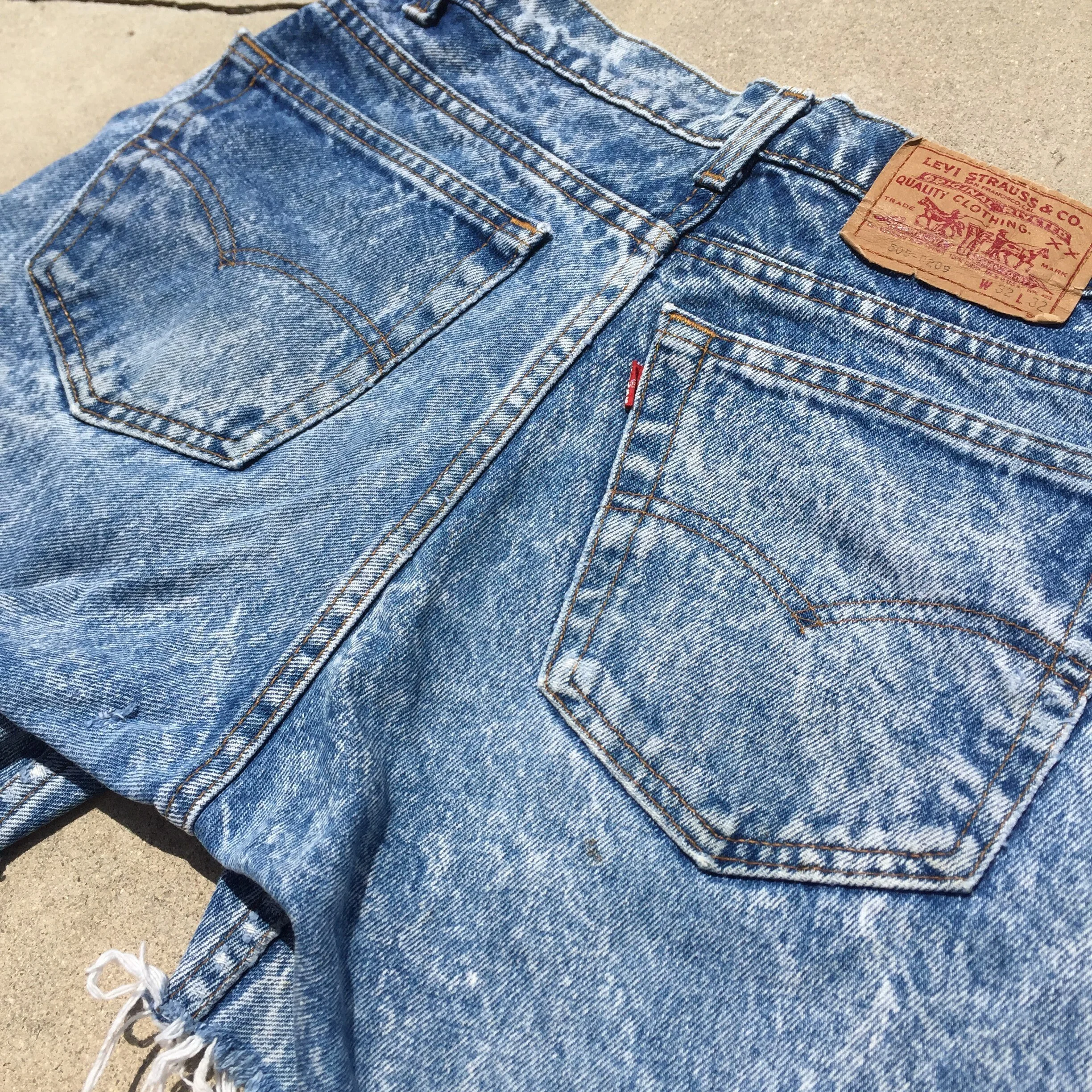 Levis_AcidWash_505s_8.JPG