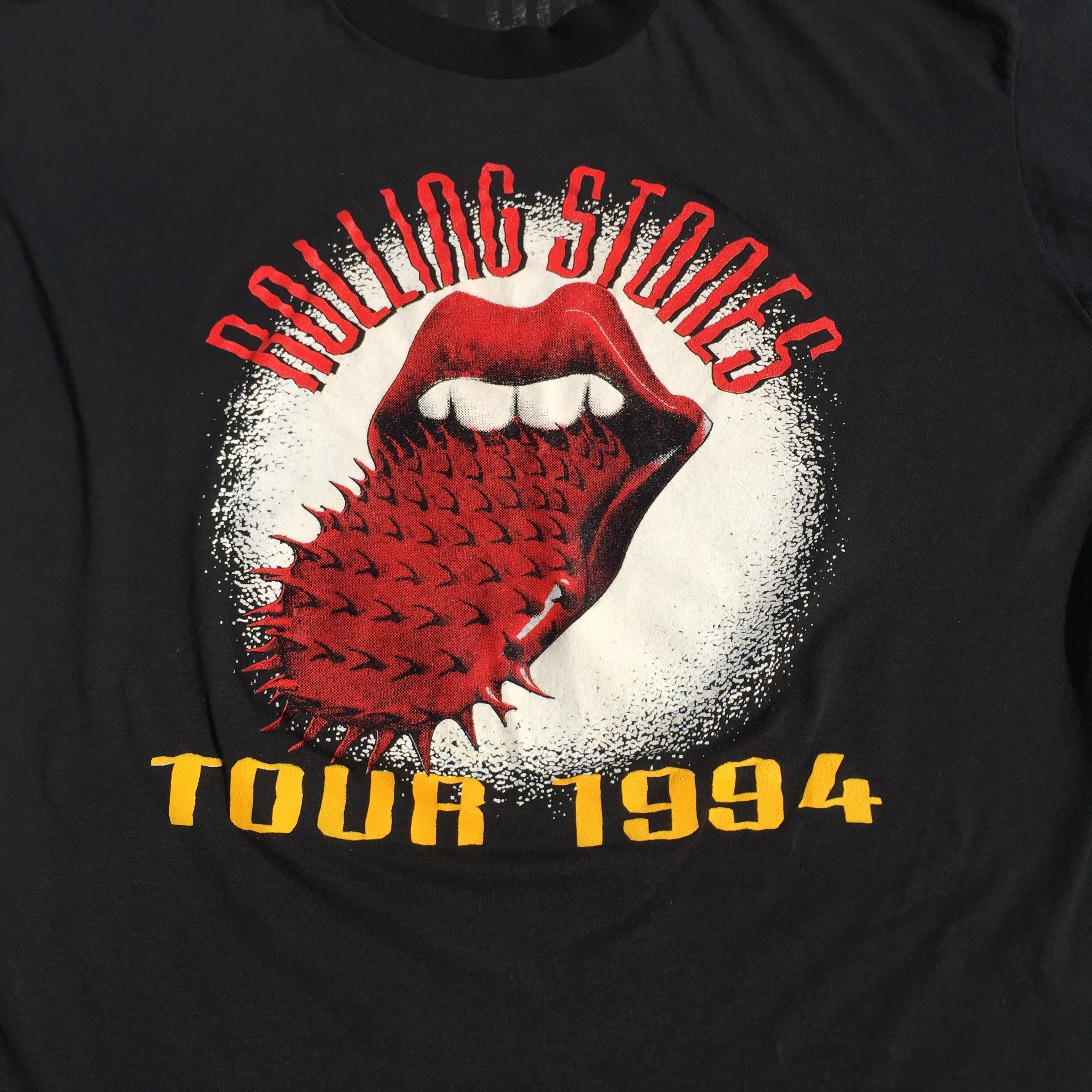 RollingStones_1994_SpikyTongueTshirt_2.JPG