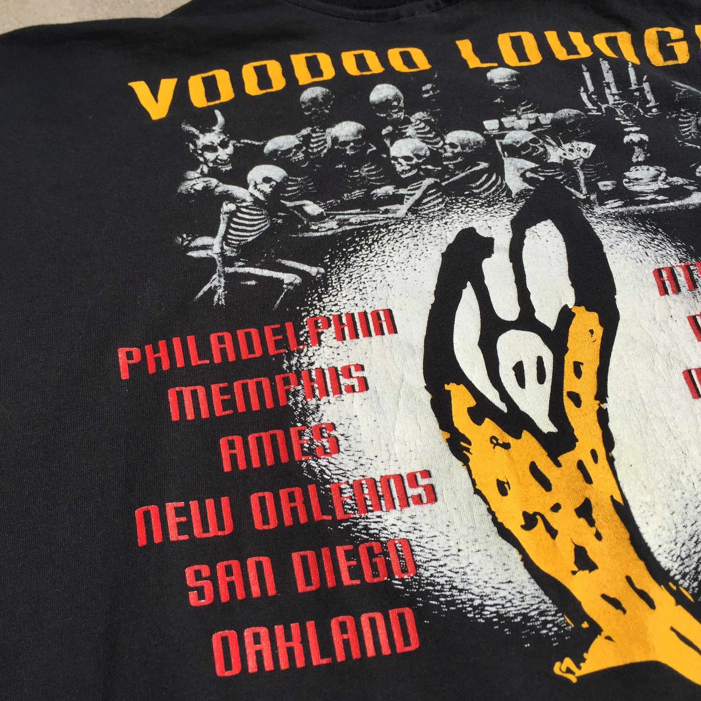 RollingStones_1994_SpikyTongueTshirt_10.JPG