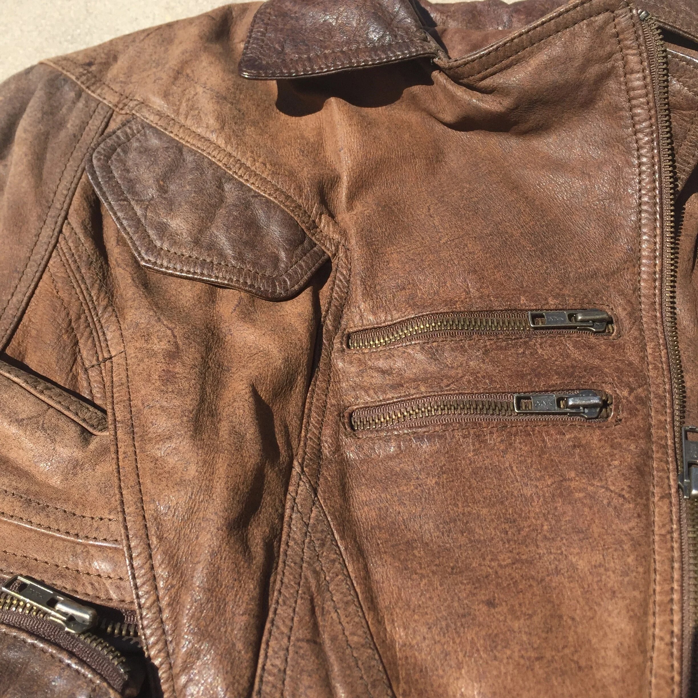 BrownCroppedLeatherJacket_9.JPG