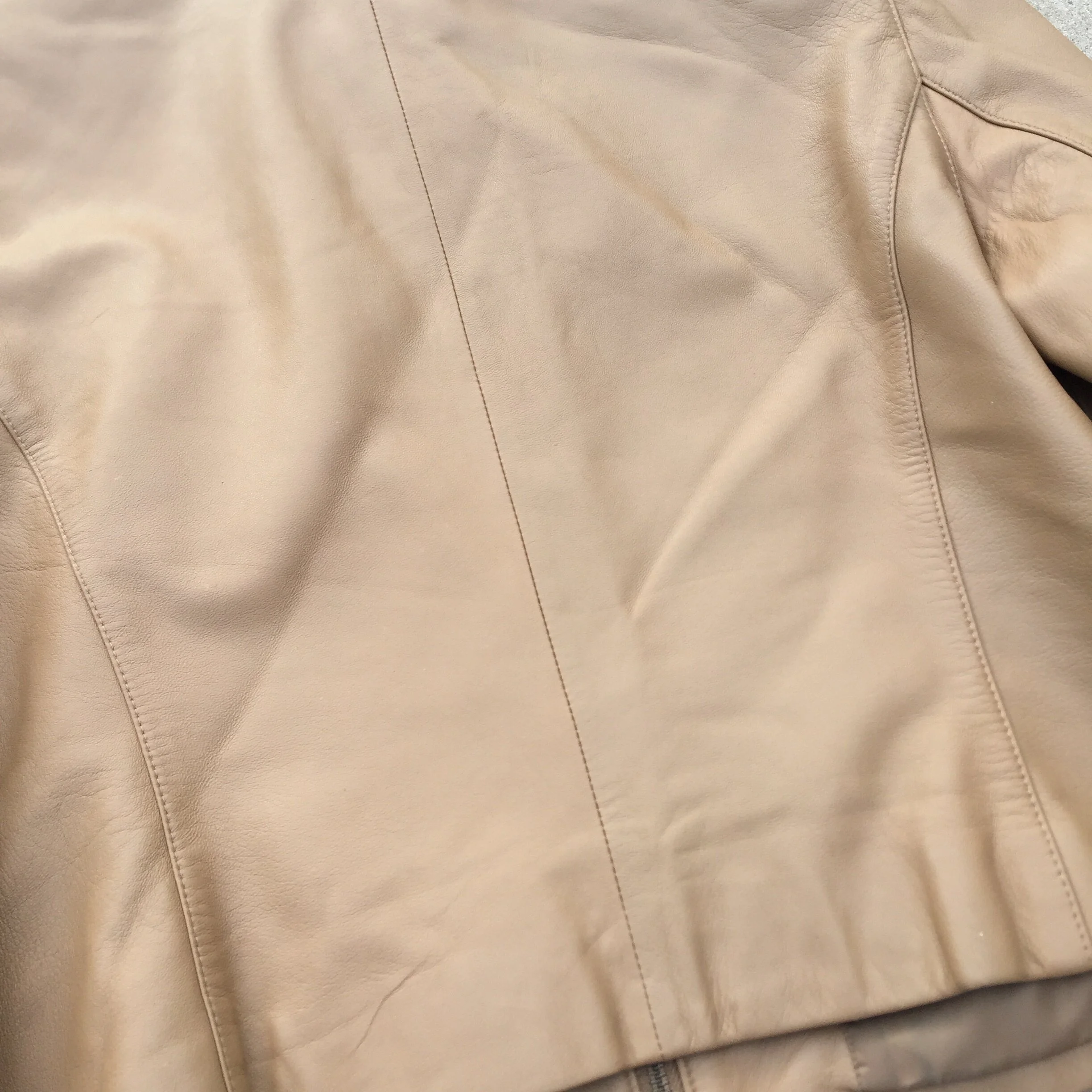 LightBeige_LeatherJacket_22.JPG