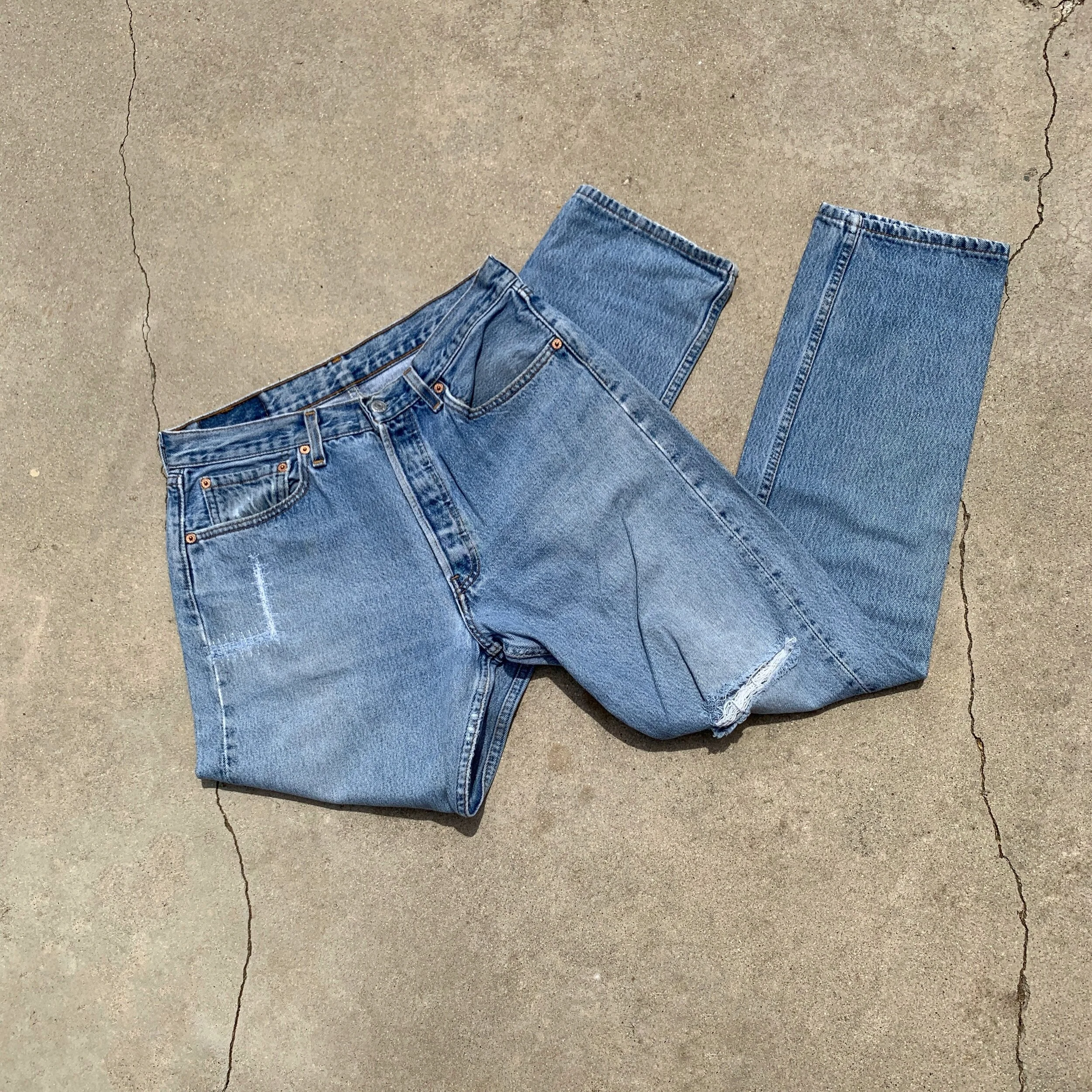 Levis501s_squareriprepaired_1.JPG