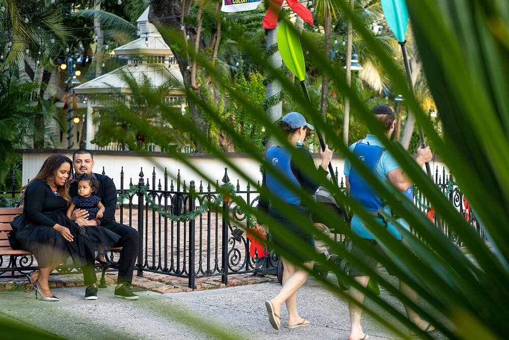 fort-lauderdale-riverwalk-family-photographer_005.jpg